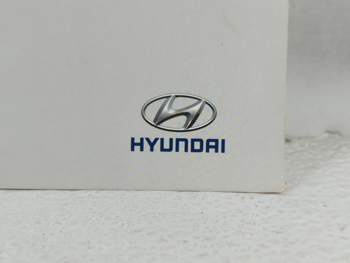 2016 Hyundai Santa Fe Owners Manual Book Guide P/N:FB80-EU51D OEM Used Auto Parts - Oemusedautoparts1.com