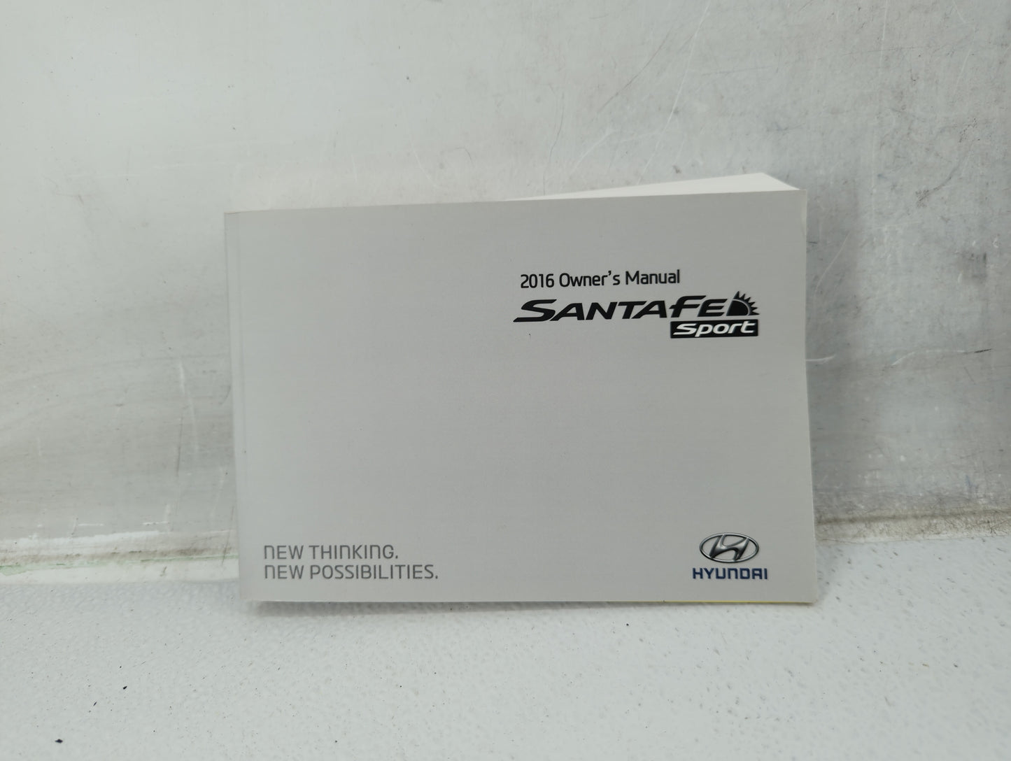 2016 Hyundai Santa Fe Owners Manual Book Guide P/N:G2W0-EU50D OEM Used Auto Parts - Oemusedautoparts1.com