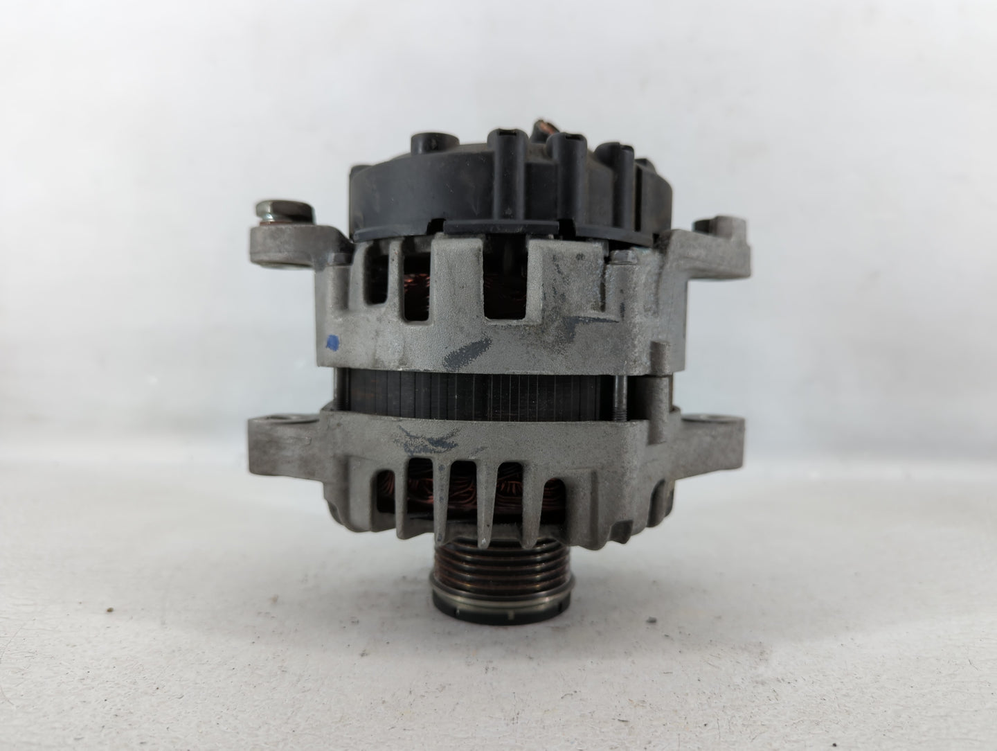 2016 Hyundai Santa Fe Alternator Replacement Generator Charging Assembly Engine OEM P/N:37300 2G850 Fits Fits 2014 2015 OEM 