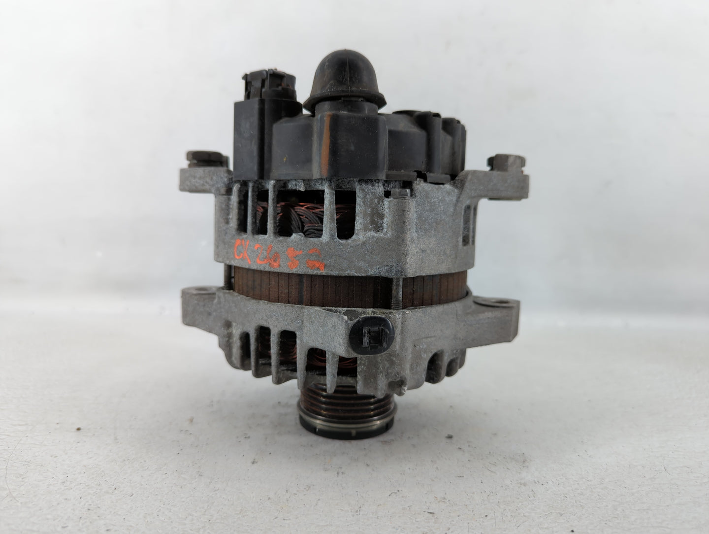 2016 Hyundai Santa Fe Alternator Replacement Generator Charging Assembly Engine OEM P/N:37300 2G850 Fits Fits 2014 2015 OEM 