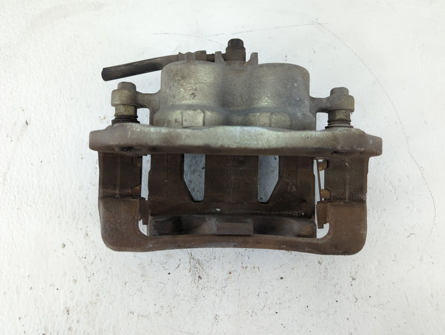 2013-2016 Hyundai Santa Fe Front Passenger Right Brake Caliper 581516 - Oemusedautoparts1.com