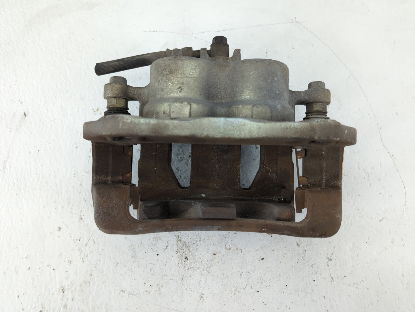 2013-2016 Hyundai Santa Fe Front Passenger Right Brake Caliper 581516 - Oemusedautoparts1.com