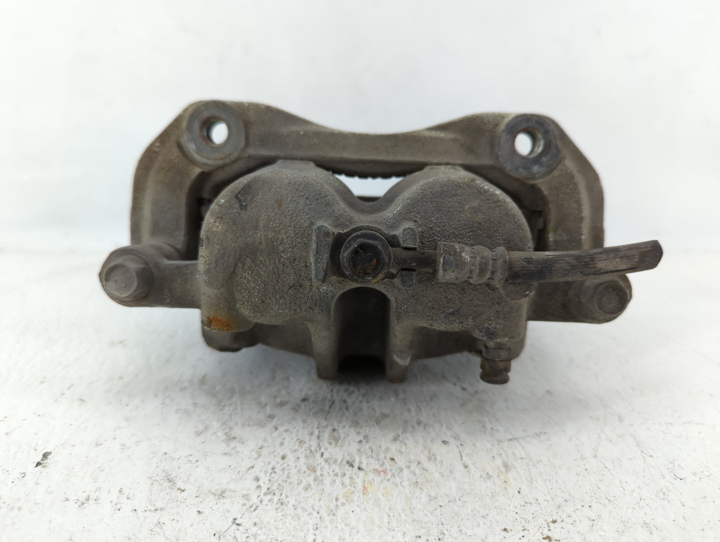 2013-2016 Hyundai Santa Fe Front Passenger Right Brake Caliper 581516 - Oemusedautoparts1.com