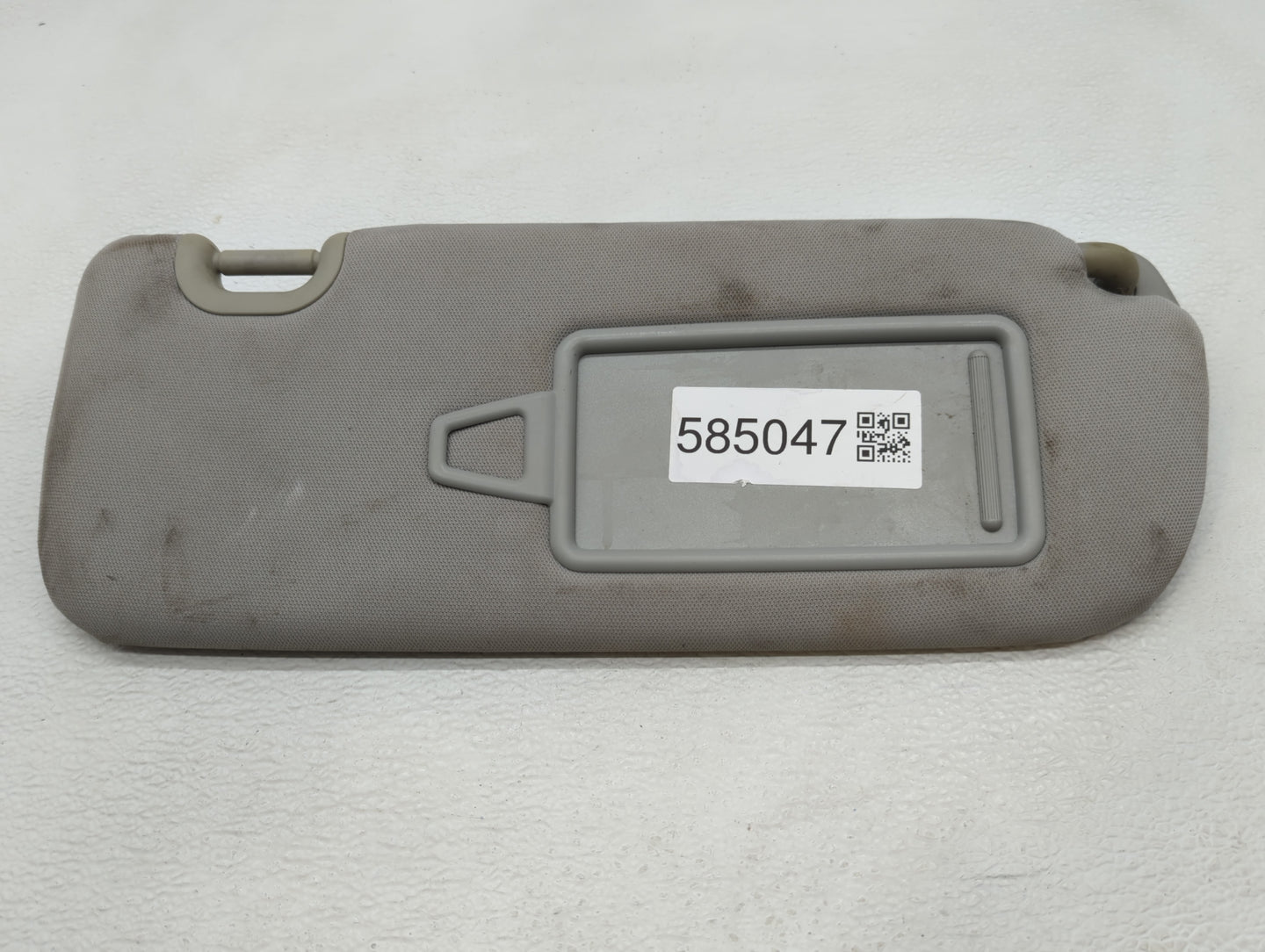 2013-2019 Hyundai Santa Fe Sun Visor Shade Replacement Passenger Right Mirror Fits Fits 2013 2014 2015 2016 2017 2018 2019 O