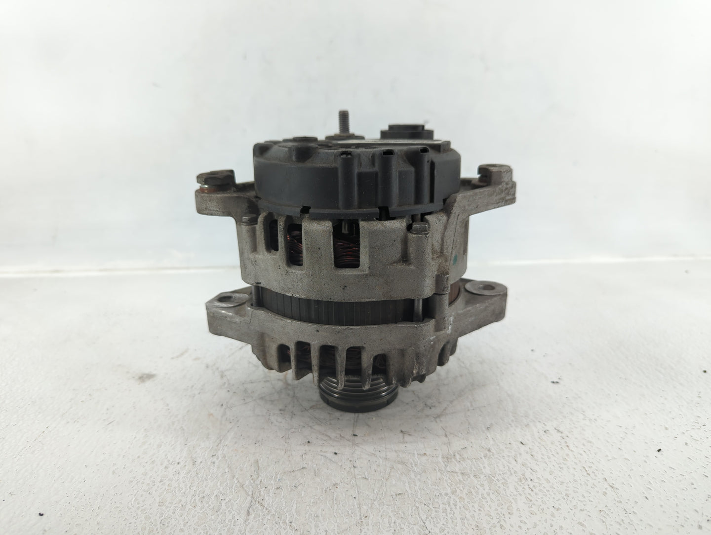 2016 Hyundai Santa Fe Alternator Replacement Generator Charging Assembly Engine OEM P/N:37300-2G850 Fits Fits 2014 2015 OEM 