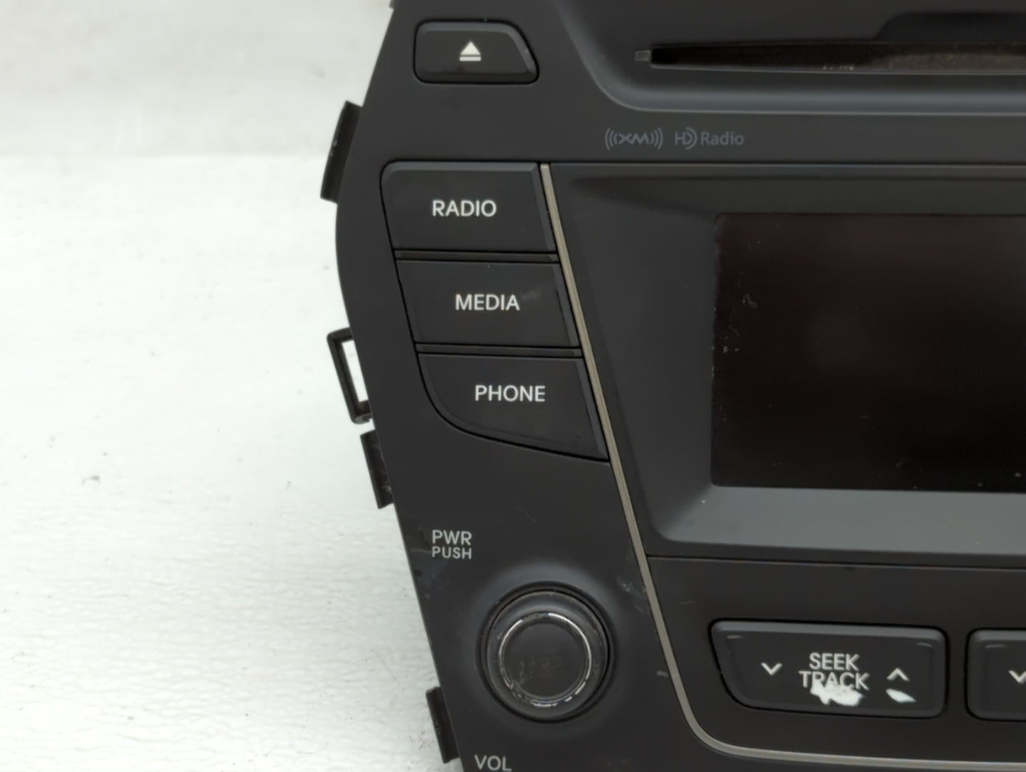2013-2016 Hyundai Santa Fe Am Fm Cd Player Radio Receiver - Oemusedautoparts1.com