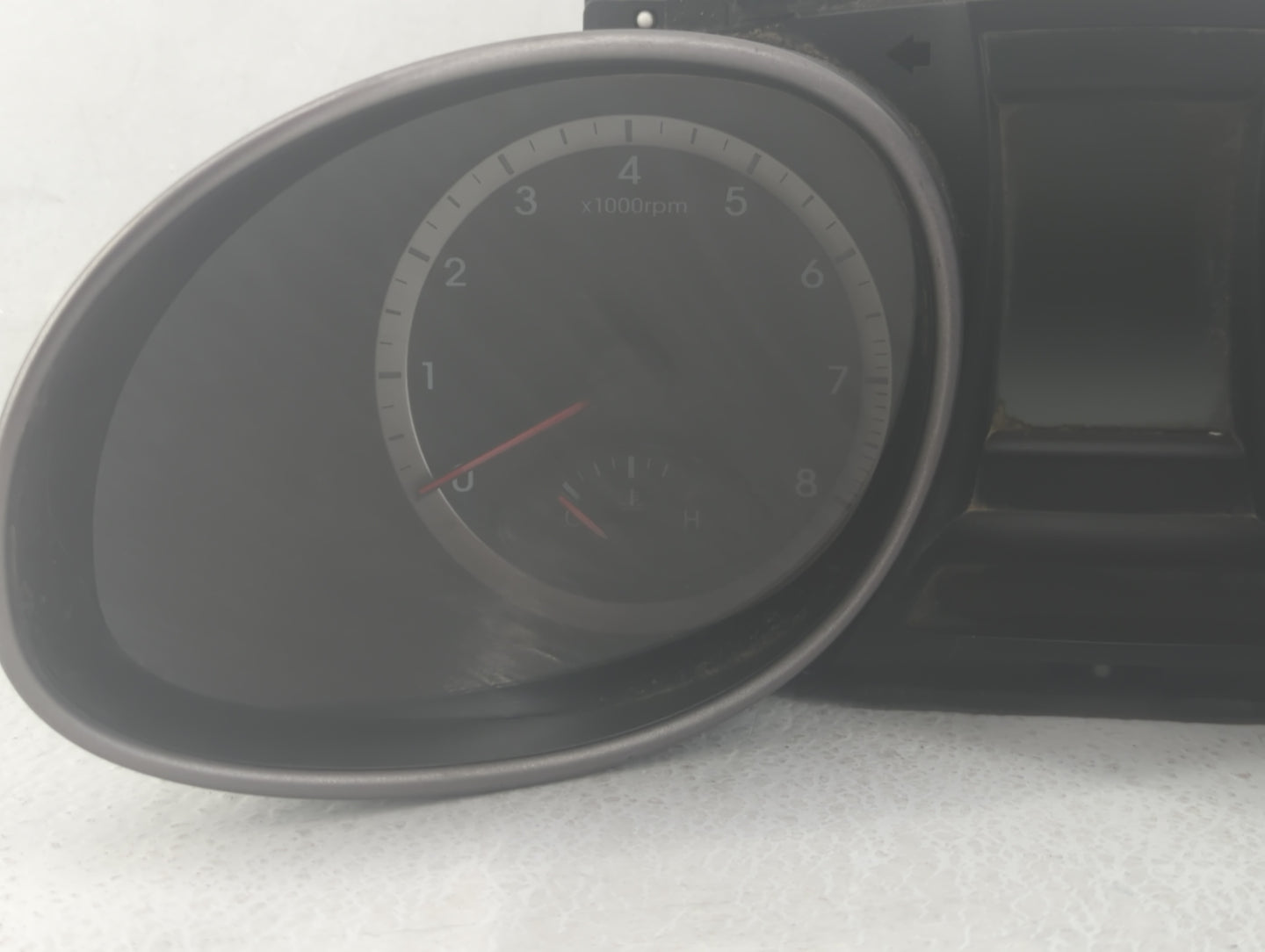 2015-2016 Hyundai Santa Fe Instrument Cluster Speedometer Gauges P/N:11002-987110H 94001-B8240 Fits Fits 2015 2016 OEM Used 