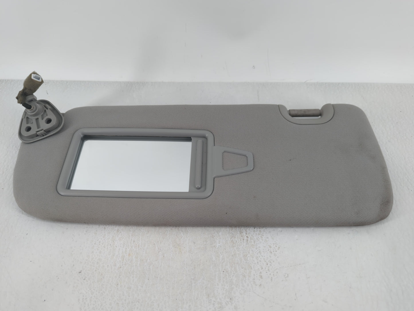 2013-2019 Hyundai Santa Fe Sun Visor Shade Replacement Driver Left Mirror Fits Fits 2013 2014 2015 2016 2017 2018 2019 OEM U