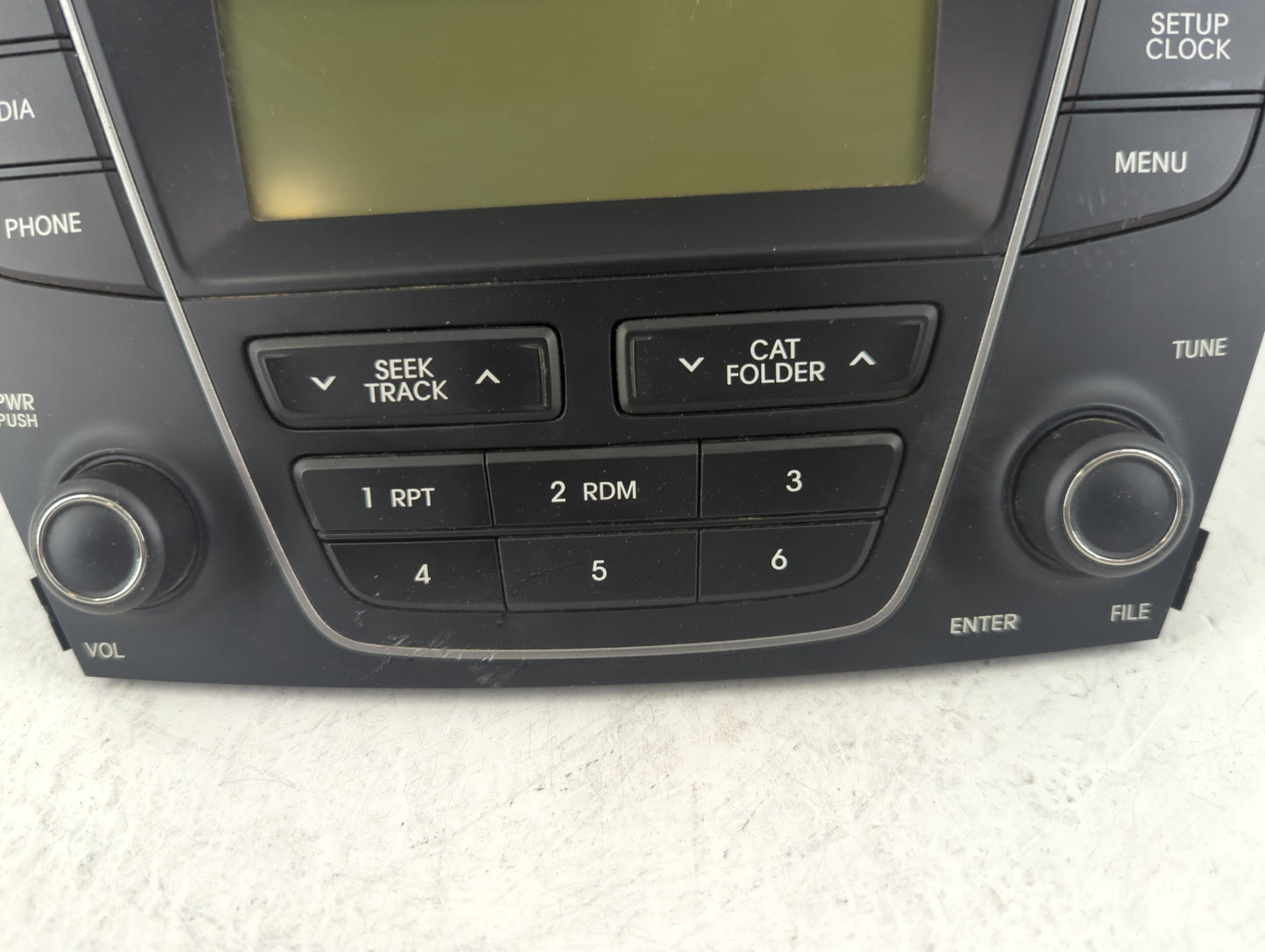 2015-2016 Hyundai Santa Fe Am Fm Cd Player Radio Receiver - Oemusedautoparts1.com