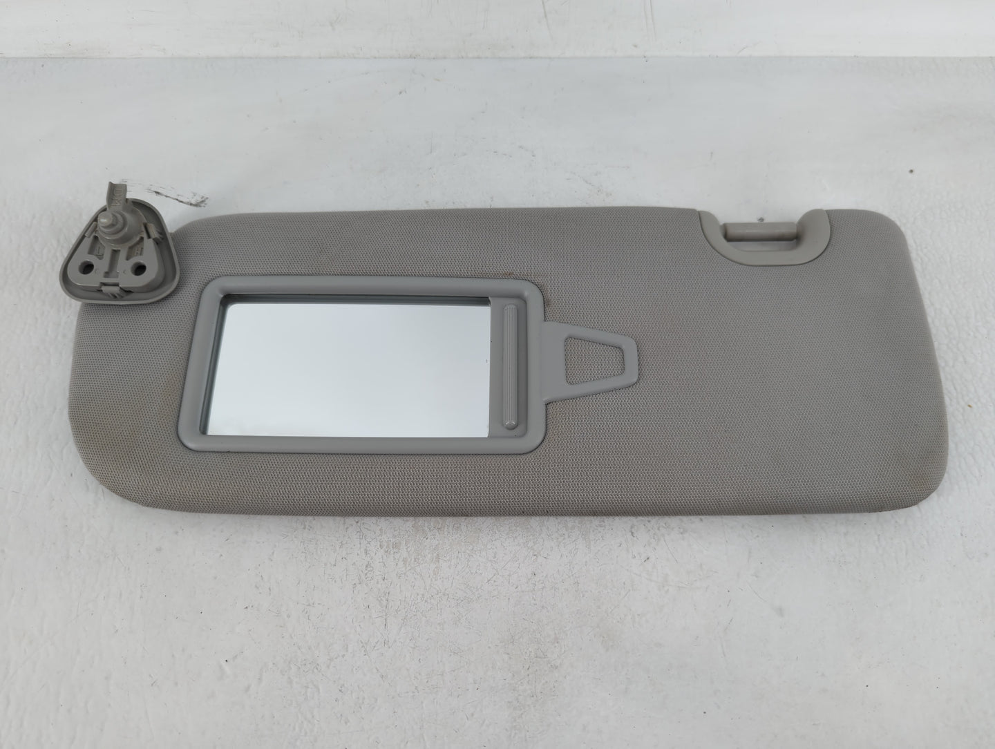 2013-2019 Hyundai Santa Fe Sun Visor Shade Replacement Driver Left Mirror Fits Fits 2013 2014 2015 2016 2017 2018 2019 OEM U