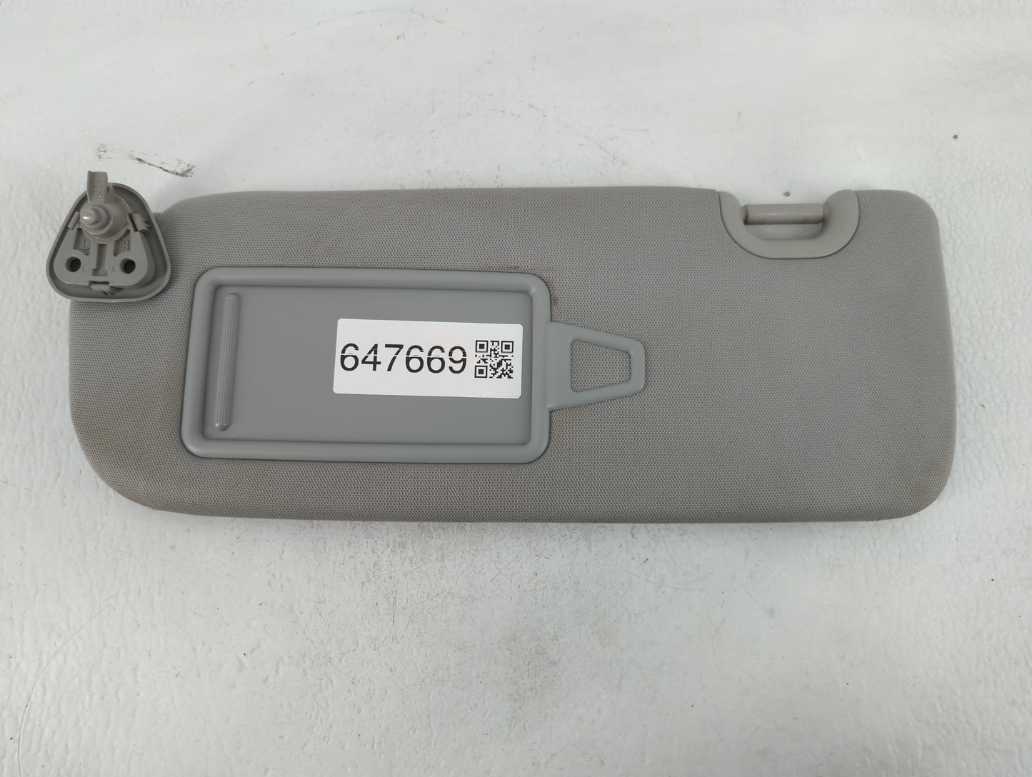 2013-2019 Hyundai Santa Fe Sun Visor Shade Replacement Driver Left Mirror Fits Fits 2013 2014 2015 2016 2017 2018 2019 OEM U