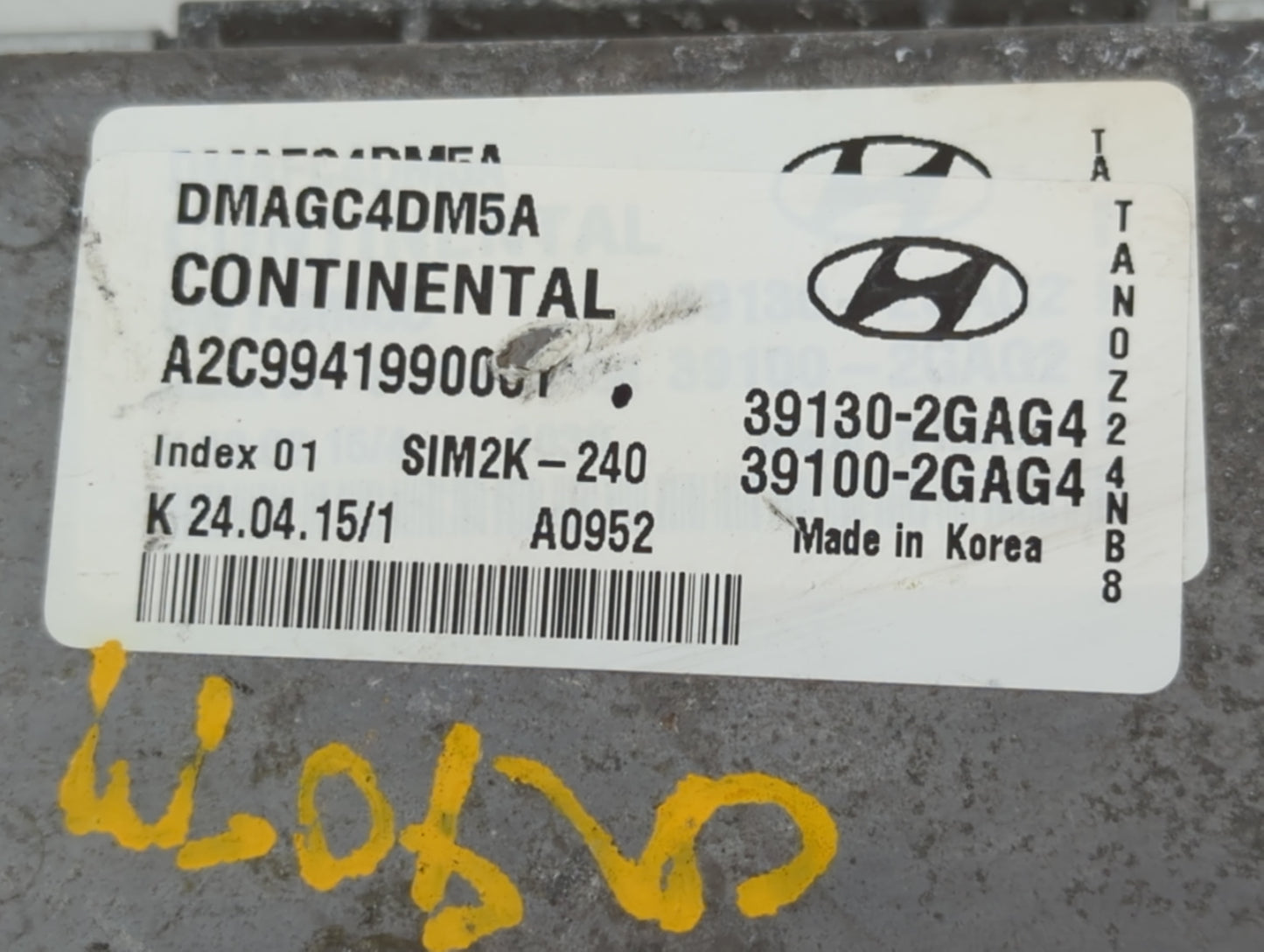 2016 Hyundai Santa Fe PCM Engine Control Computer ECU ECM PCU OEM P/N:39100-2GAG4 39130-2GAG4 Fits OEM Used Auto Parts - Oem