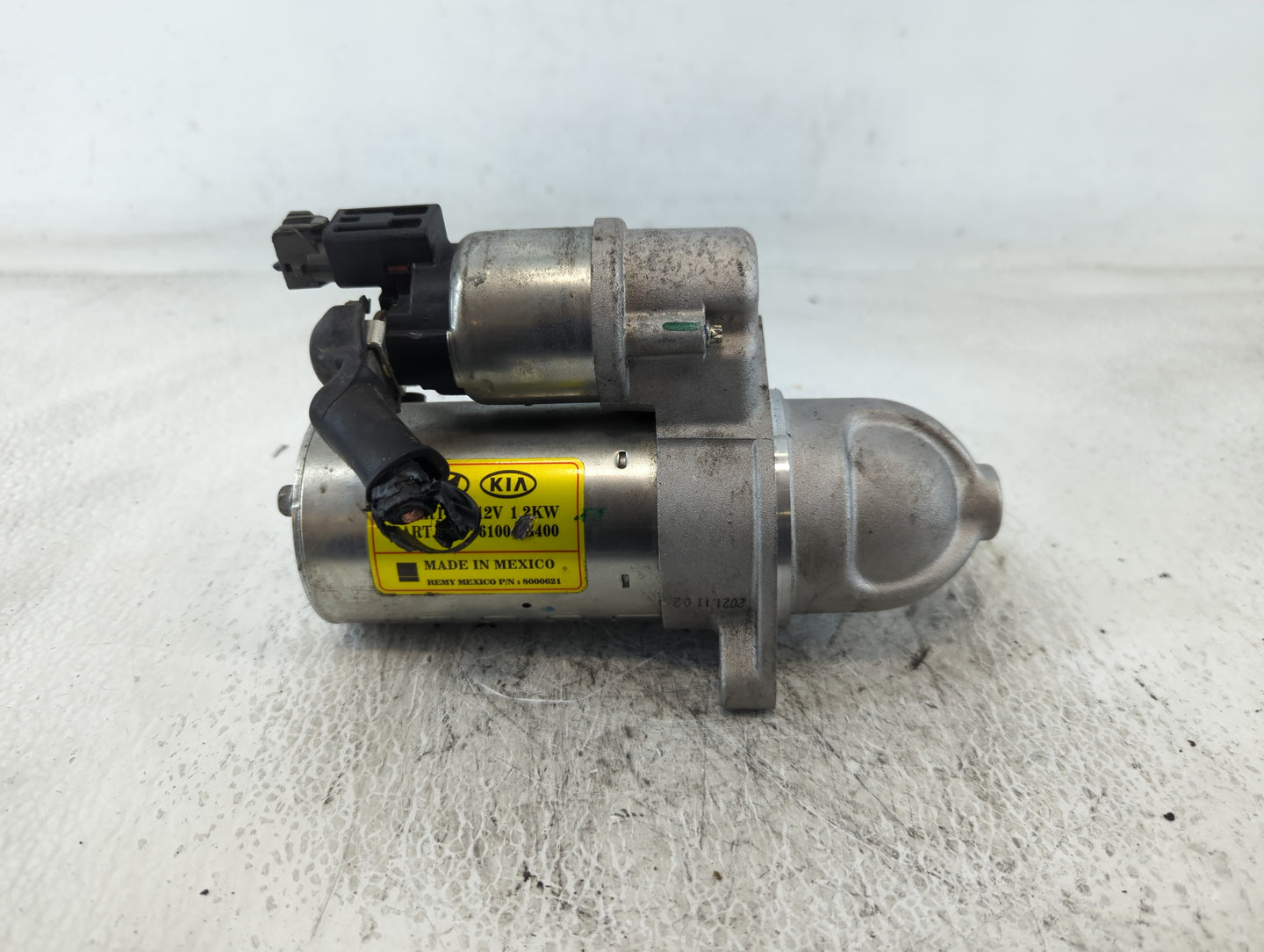 2014-2016 Hyundai Santa Fe Car Starter Motor Solenoid OEM P/N:36100-2G400 Fits Fits 2014 2015 2016 OEM Used Auto Parts - Oem