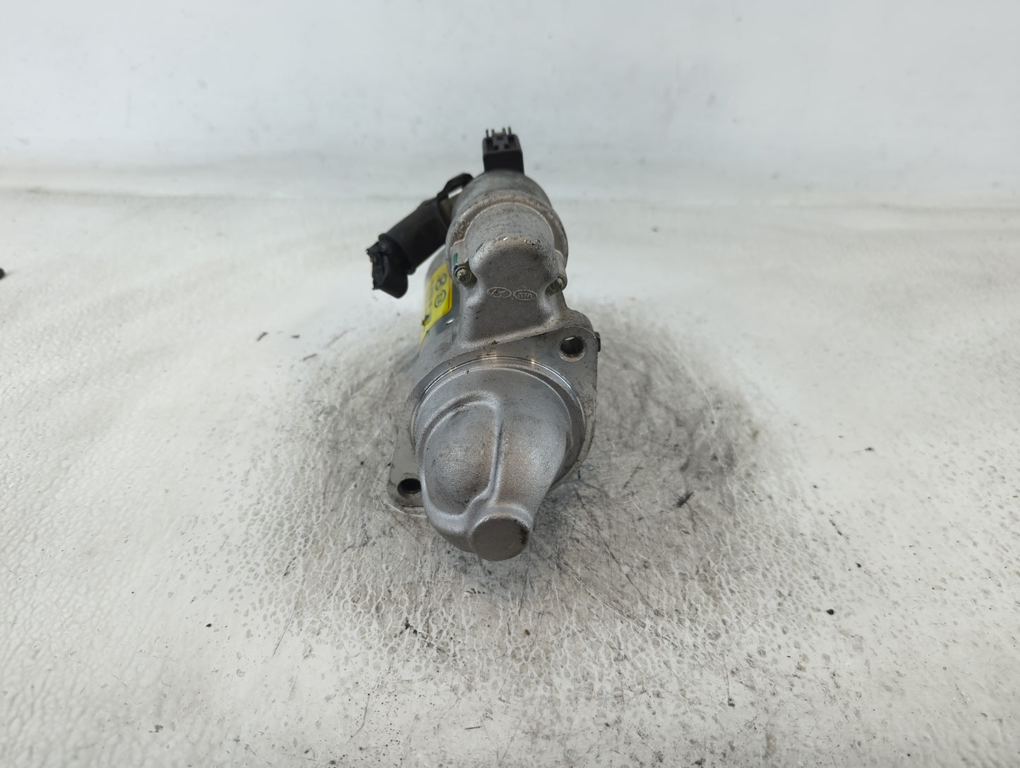 2014-2016 Hyundai Santa Fe Car Starter Motor Solenoid OEM P/N:36100-2G400 Fits Fits 2014 2015 2016 OEM Used Auto Parts - Oem