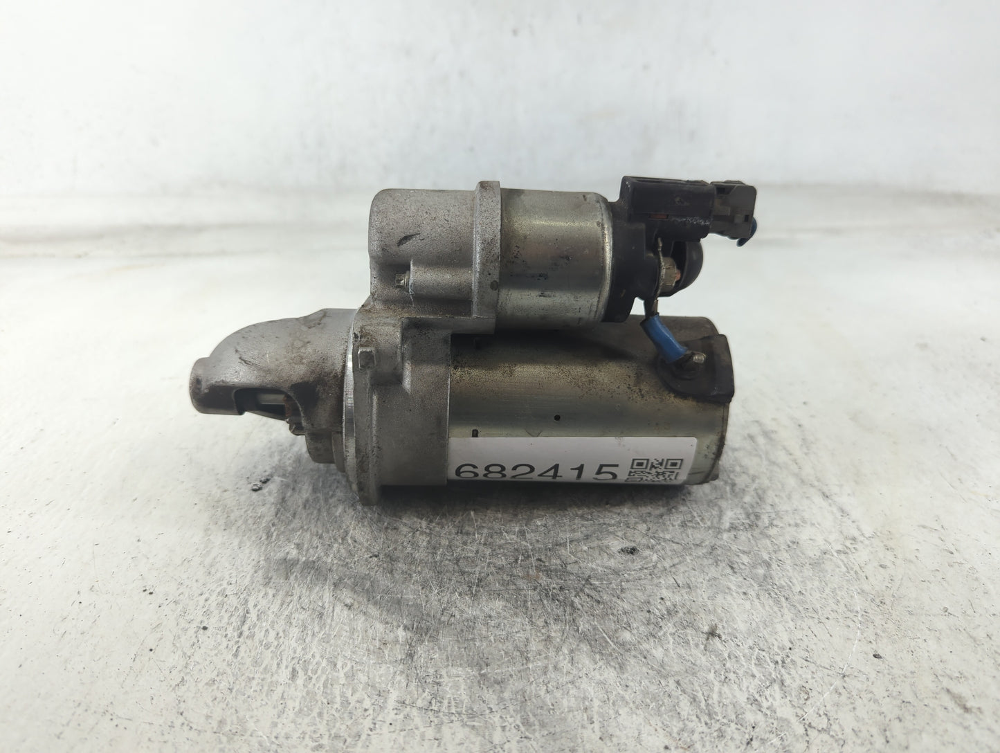 2014-2016 Hyundai Santa Fe Car Starter Motor Solenoid OEM P/N:36100-2G400 Fits Fits 2014 2015 2016 OEM Used Auto Parts - Oem