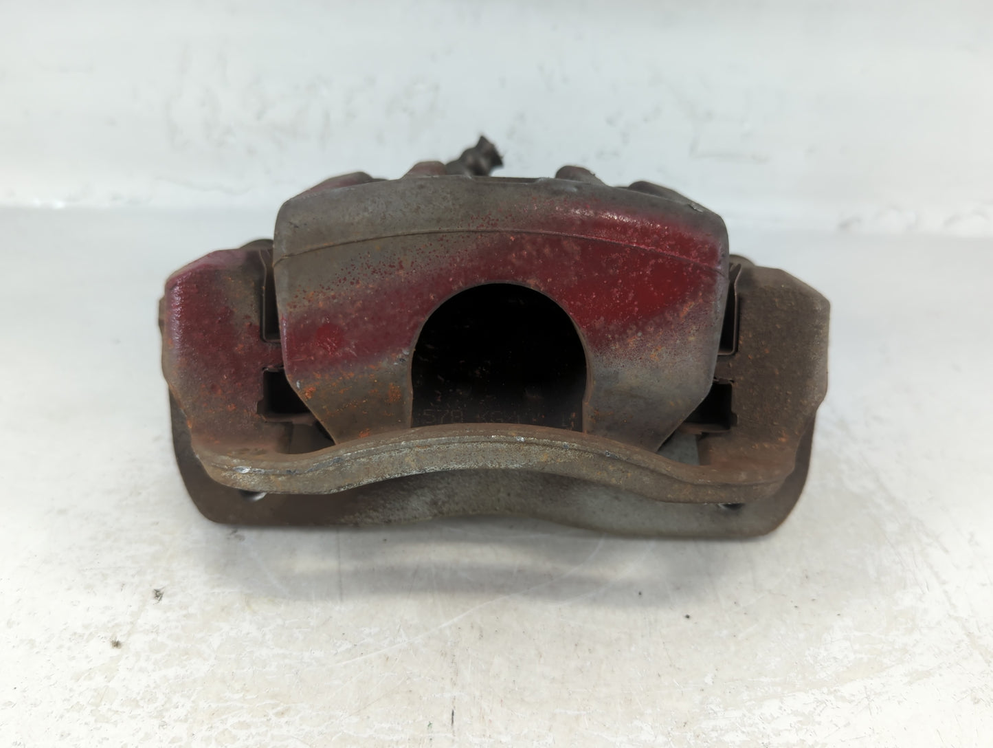 2013-2016 Hyundai Santa Fe Front Passenger Right Brake Caliper 699780 - Oemusedautoparts1.com