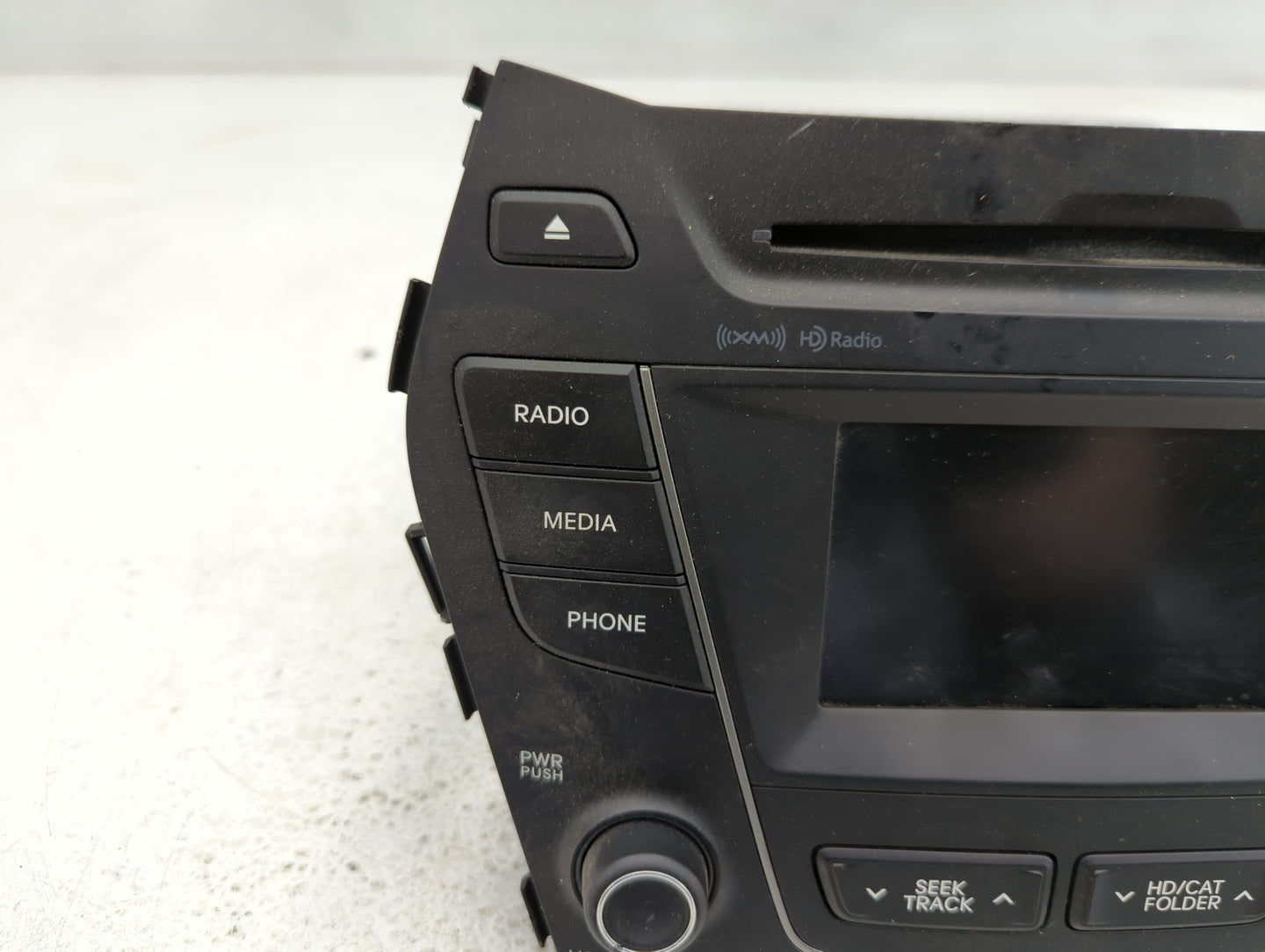 2013-2016 Hyundai Santa Fe Radio AM FM Cd Player Receiver Replacement P/N:96180-B89514X Fits Fits 2013 2014 2015 2016 OEM Us