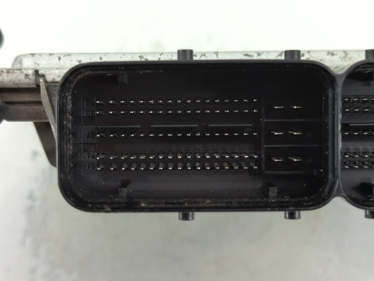 2016 Hyundai Santa Fe PCM Engine Control Computer ECU ECM PCU OEM P/N:39100-2GAG4 39130-2GAG4 Fits OEM Used Auto Parts - Oem