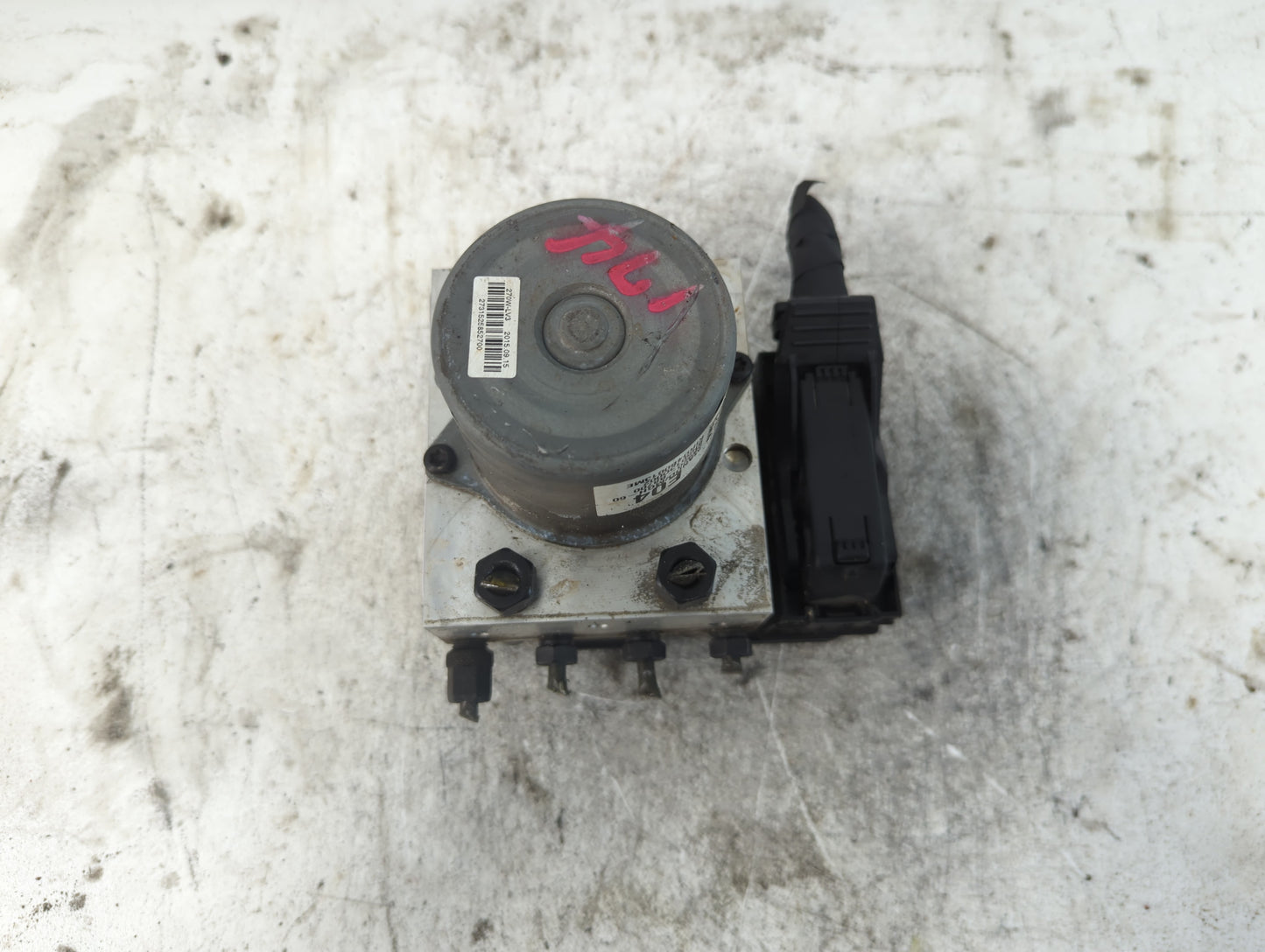 2013-2016 Hyundai Santa Fe ABS Pump Control Module Replacement P/N:58920-B8700 Fits Fits 2013 2014 2015 2016 OEM Used Auto P