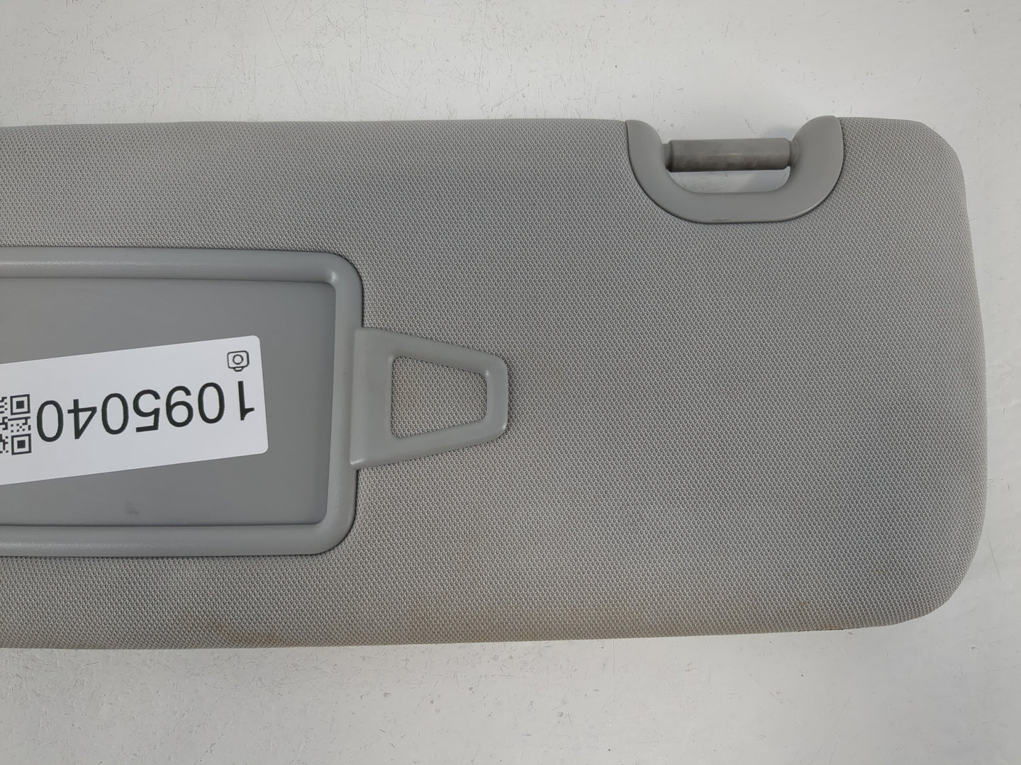 2016 Hyundai Santa Fe Sport Sun Visor Shade Replacement Driver Left Mirror Fits Fits 2013 2014 2015 2017 2018 2019 OEM Used 