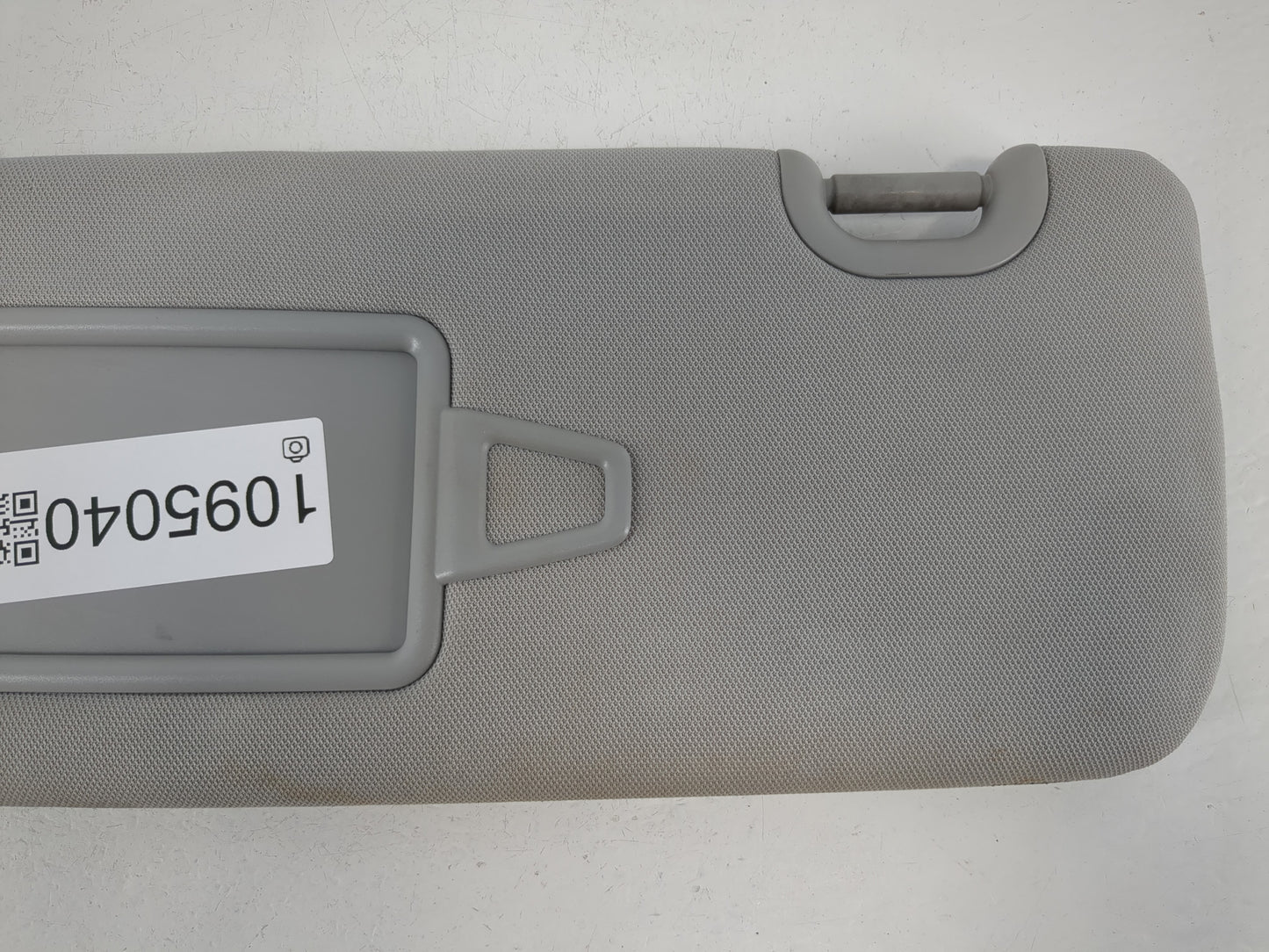 2016 Hyundai Santa Fe Sport Sun Visor Shade Replacement Driver Left Mirror Fits Fits 2013 2014 2015 2017 2018 2019 OEM Used 
