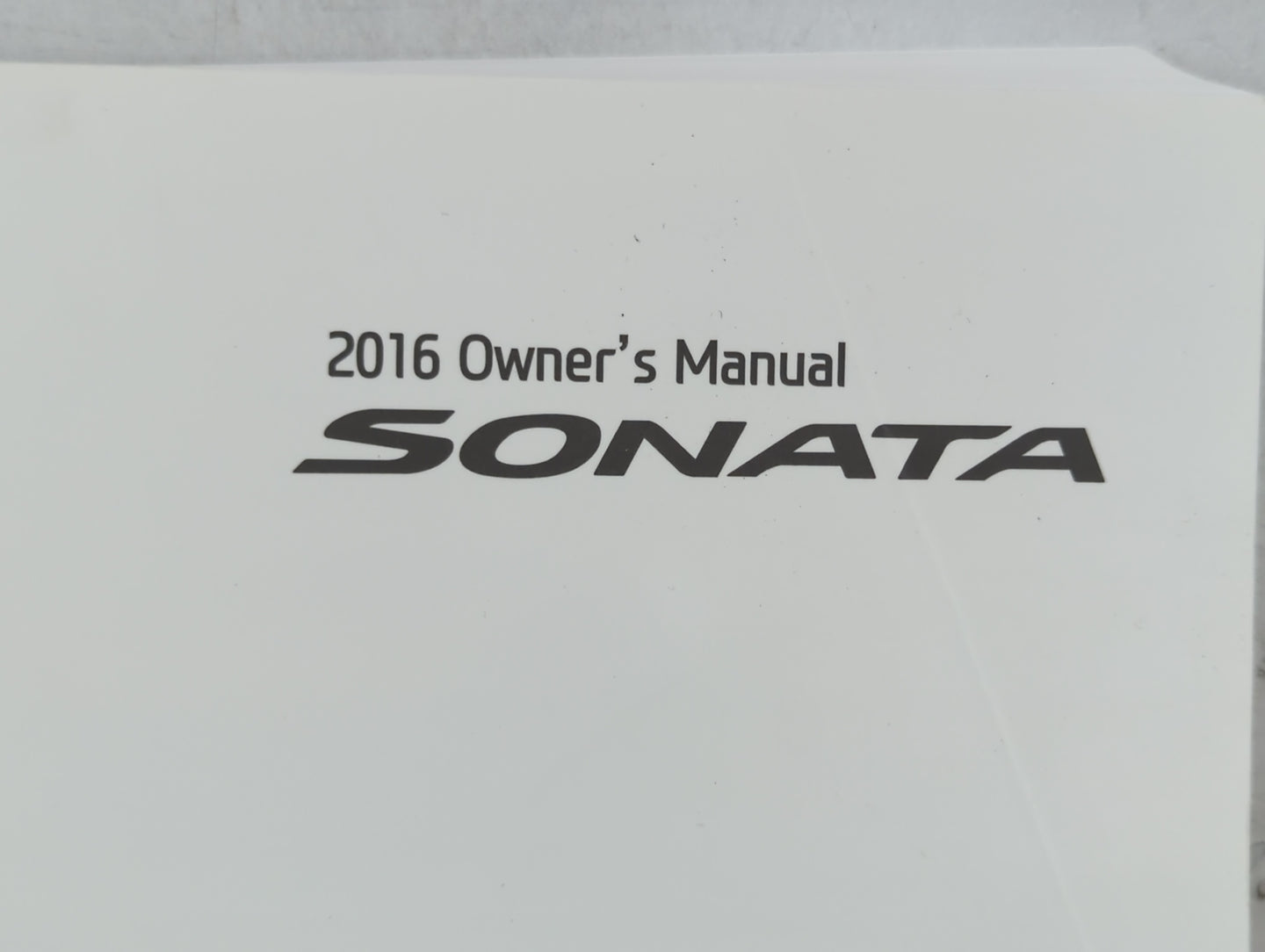 2016 Hyundai Sonata Owners Manual Book Guide P/N:GC10-EU59A OEM Used Auto Parts - Oemusedautoparts1.com