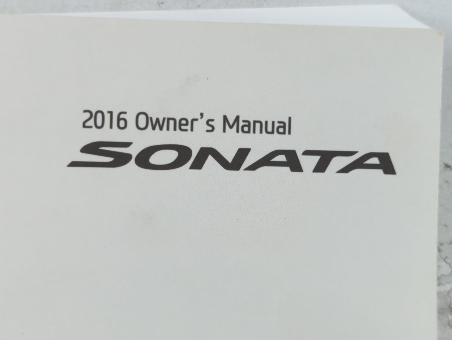 2016 Hyundai Sonata Owners Manual Book Guide P/N:GC10-EU63E OEM Used Auto Parts - Oemusedautoparts1.com