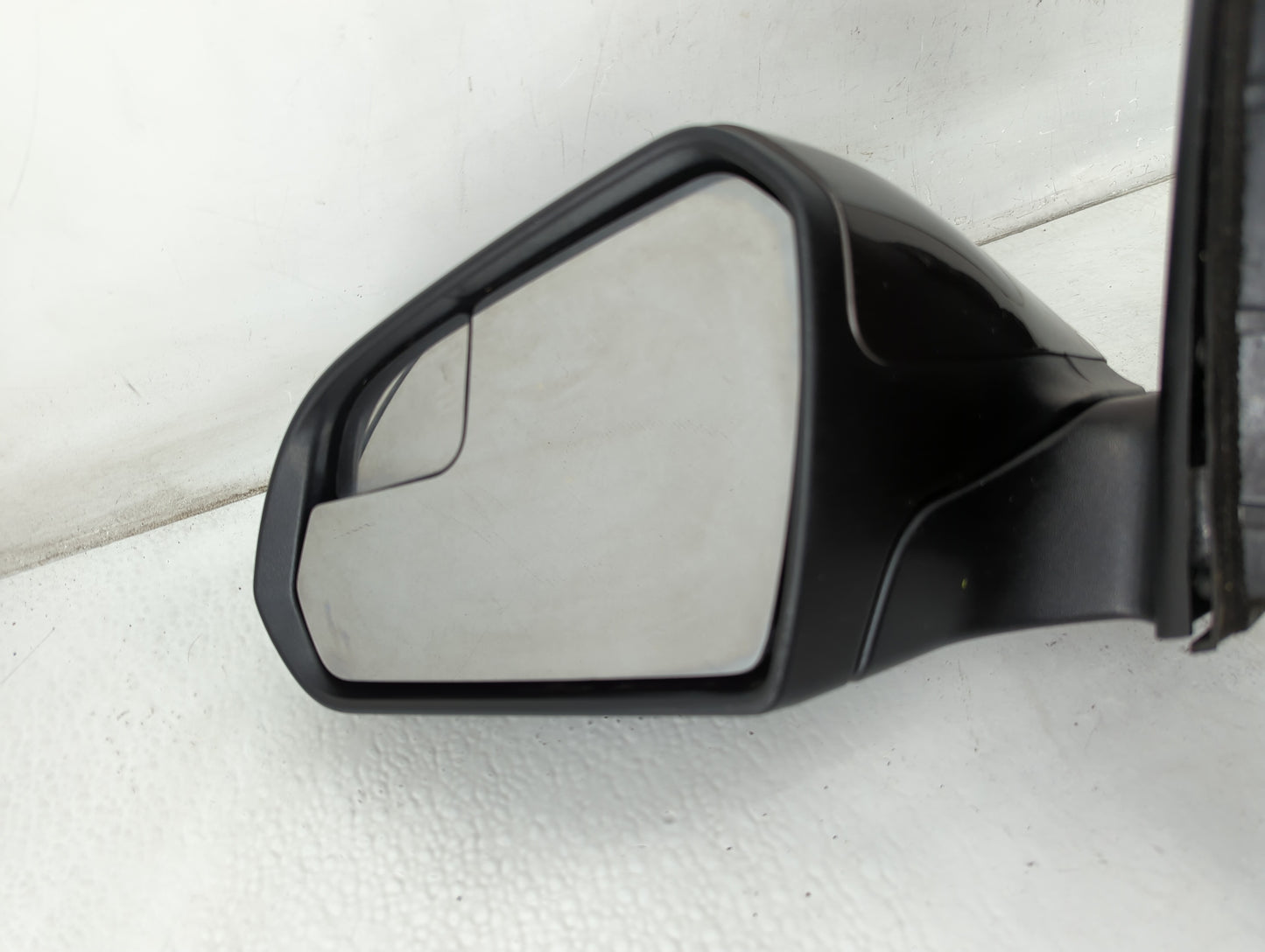 2016 Hyundai Sonata Driver Side View Mirror - Left Door Mirror OEM Used - Oemusedautoparts1.com