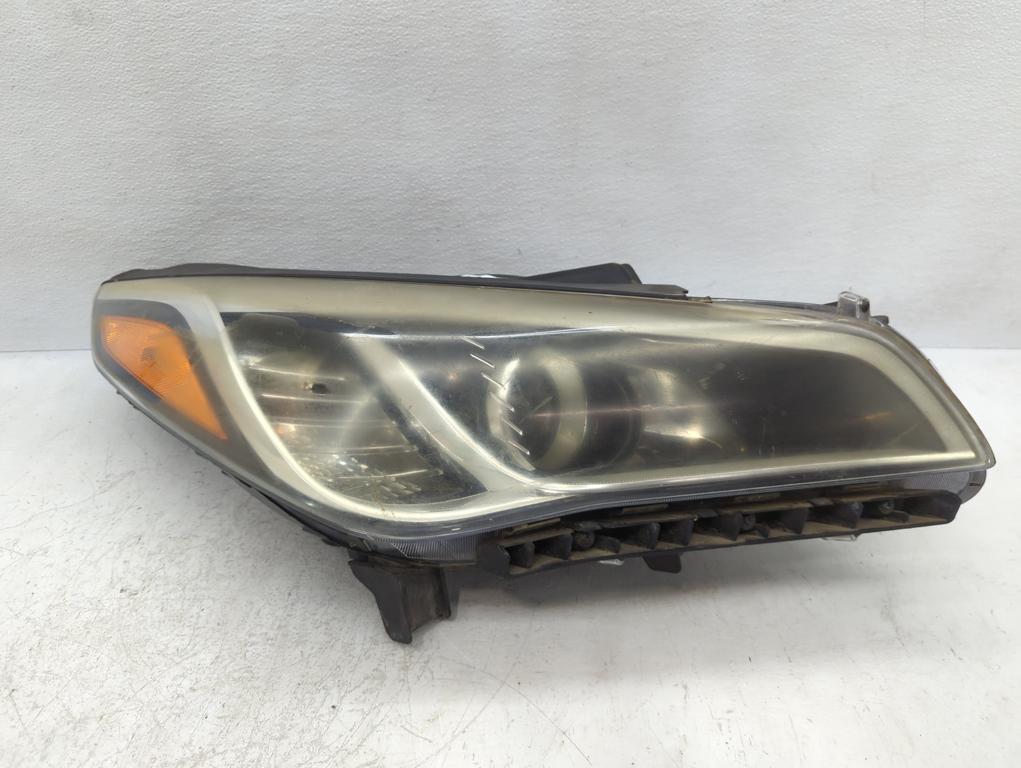 2016-2017 Hyundai Sonata Passenger Right Oem Head Light Headlight Lamp - Oemusedautoparts1.com