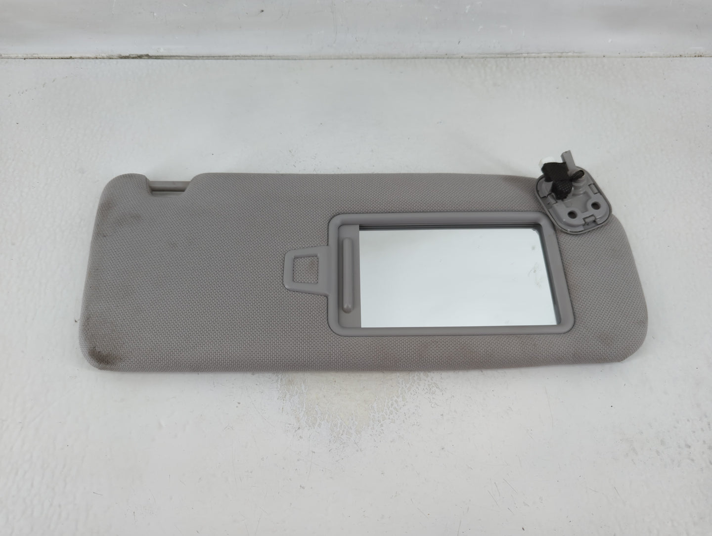 2016-2019 Hyundai Sonata Sun Visor Shade Replacement Passenger Right Mirror Fits Fits 2016 2017 2018 2019 OEM Used Auto Part