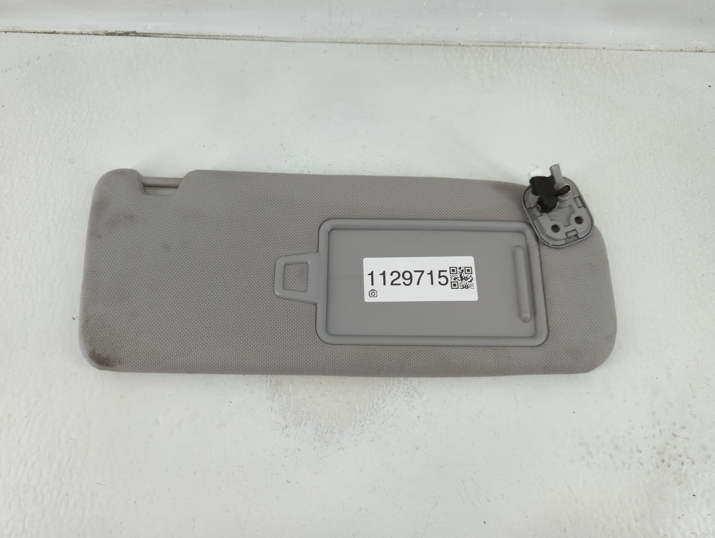 2016-2019 Hyundai Sonata Sun Visor Shade Replacement Passenger Right Mirror Fits Fits 2016 2017 2018 2019 OEM Used Auto Part