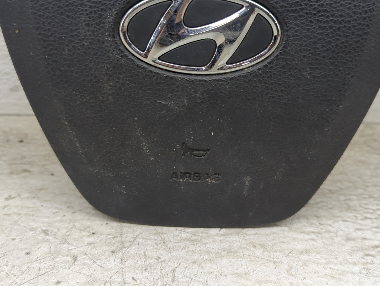 2015-2017 Hyundai Sonata Air Bag Driver Left Steering Wheel Mounted - Oemusedautoparts1.com
