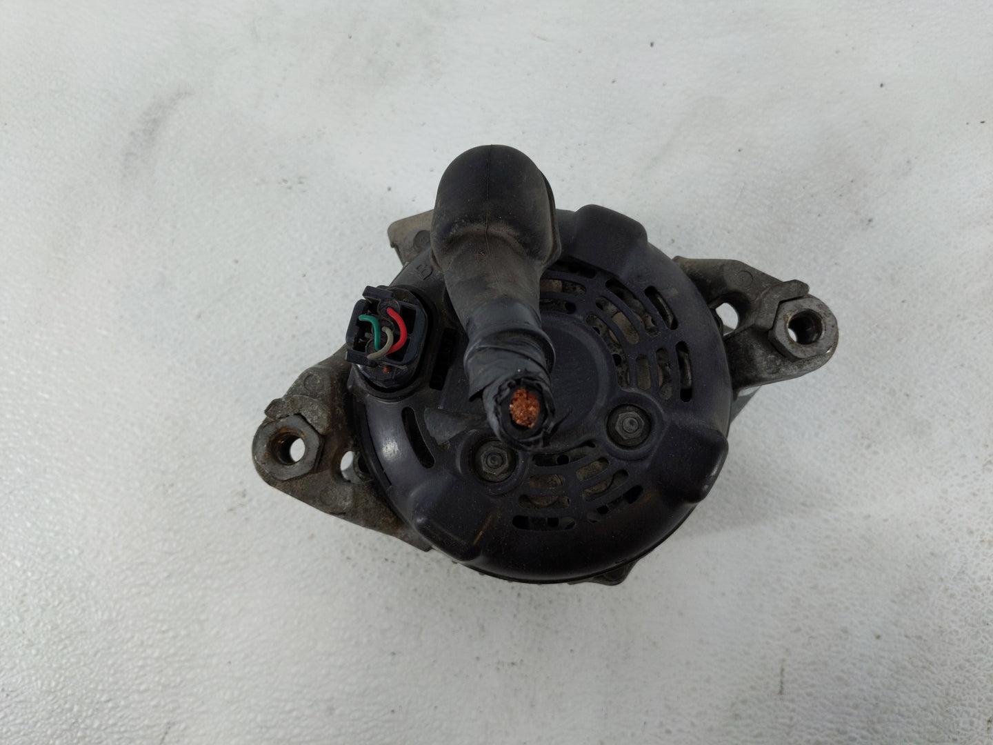 2015-2019 Hyundai Sonata Alternator Replacement Generator Charging Assembly Engine OEM P/N:37300-2G061 Fits OEM Used Auto Pa