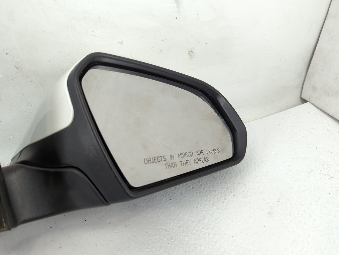 2016 Hyundai Sonata Driver Side View Mirror - Left Door Mirror OEM Used - Oemusedautoparts1.com