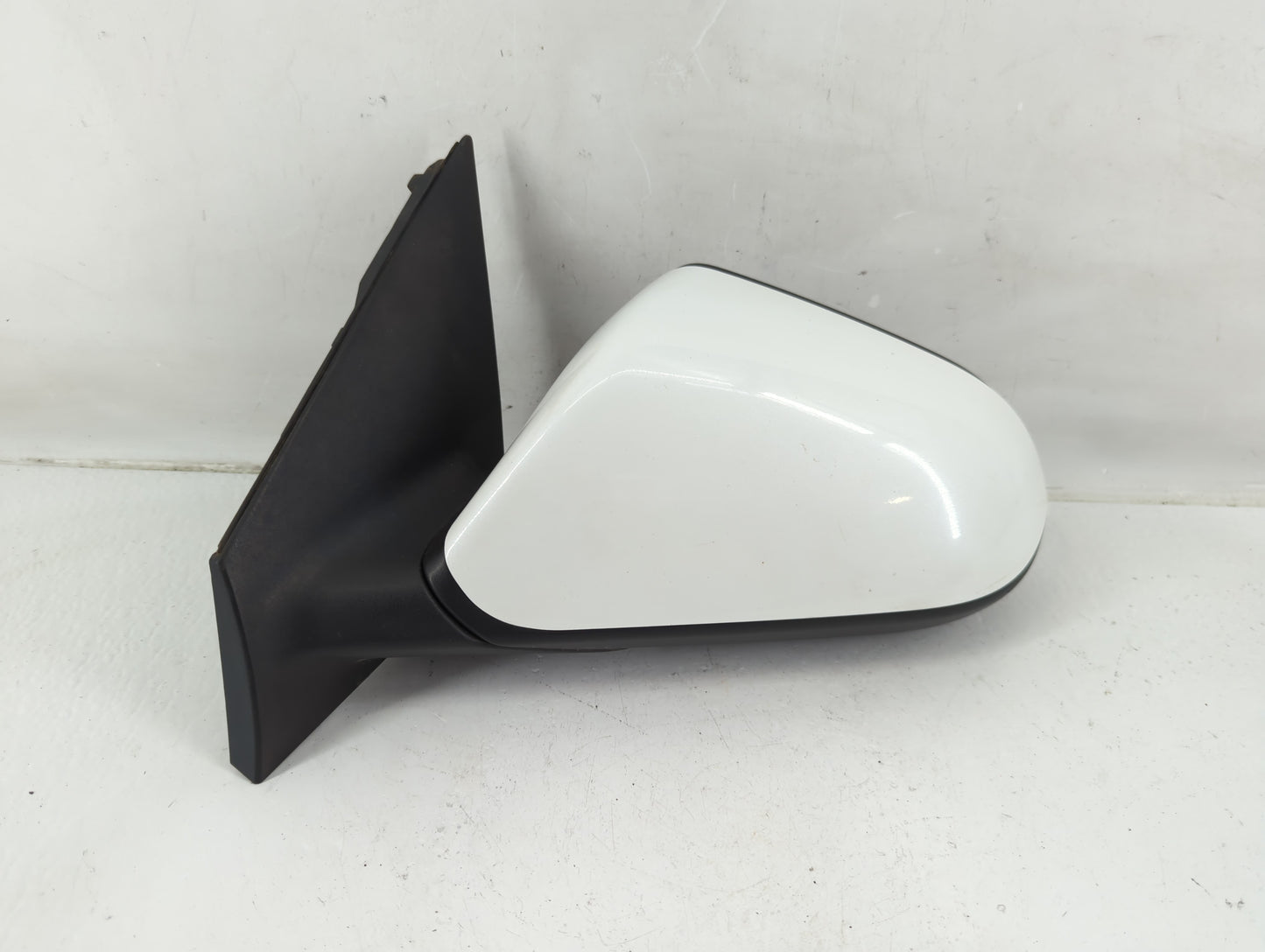 2016 Hyundai Sonata Passenger Side View Mirror - Right Door Mirror OEM Used - Oemusedautoparts1.com