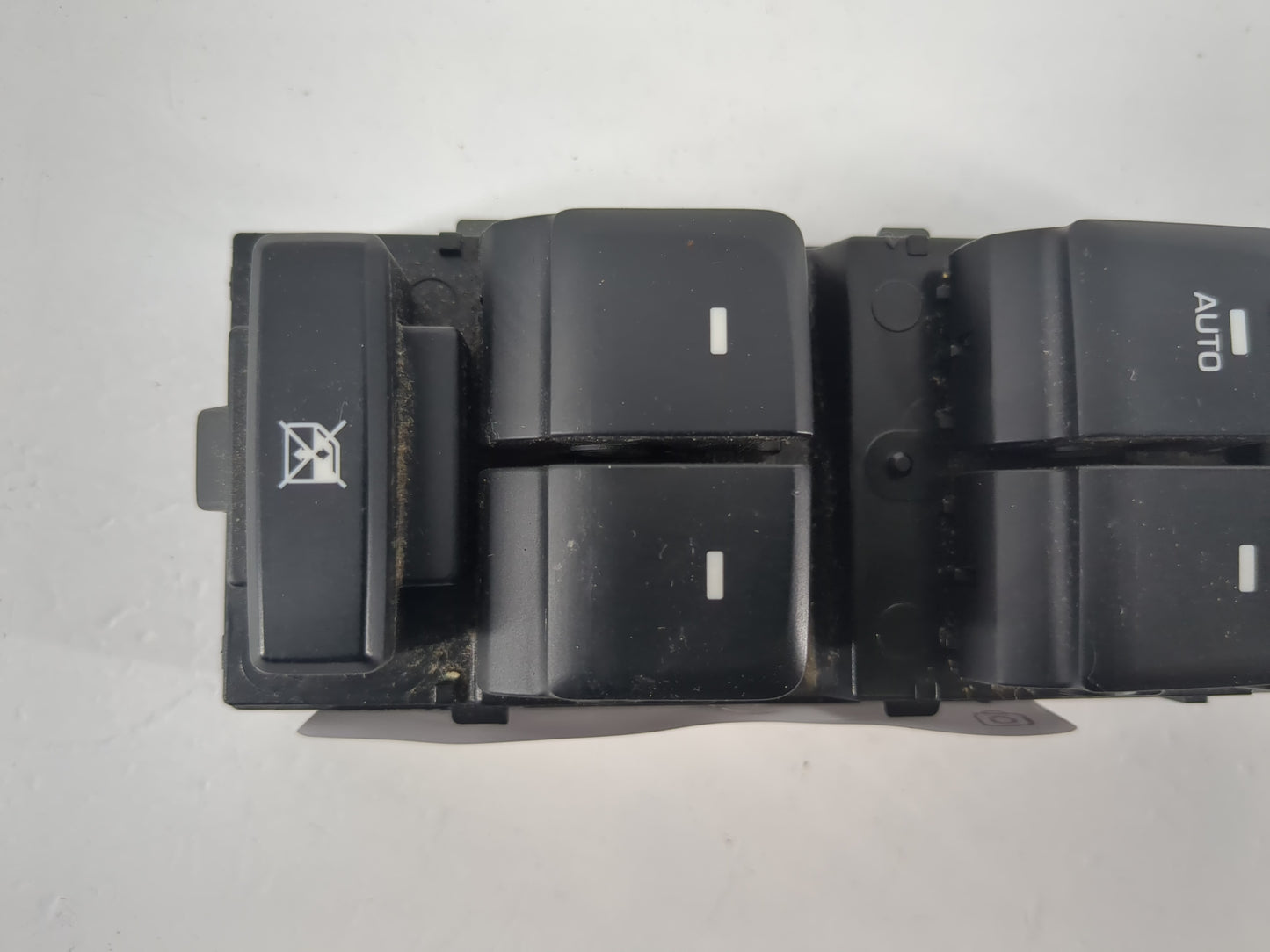 2015-2019 Hyundai Sonata Master Power Window Switch Replacement Driver Side Left P/N:93570-C1000 Fits OEM Used Auto Parts - 
