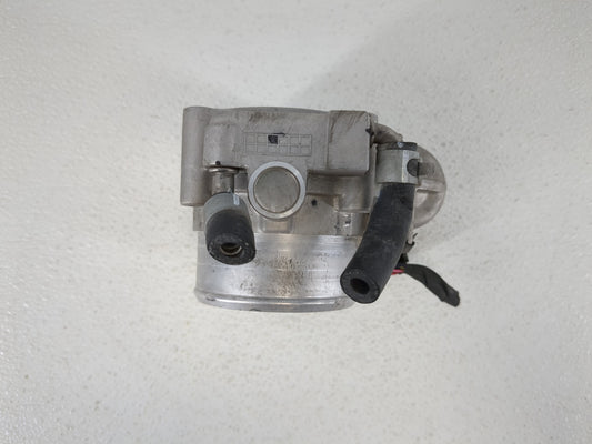 2015-2019 Hyundai Sonata Throttle Body P/N:35100-2G600 Fits Fits 2015 2016 2017 2018 2019 2020 2021 OEM Used Auto Parts