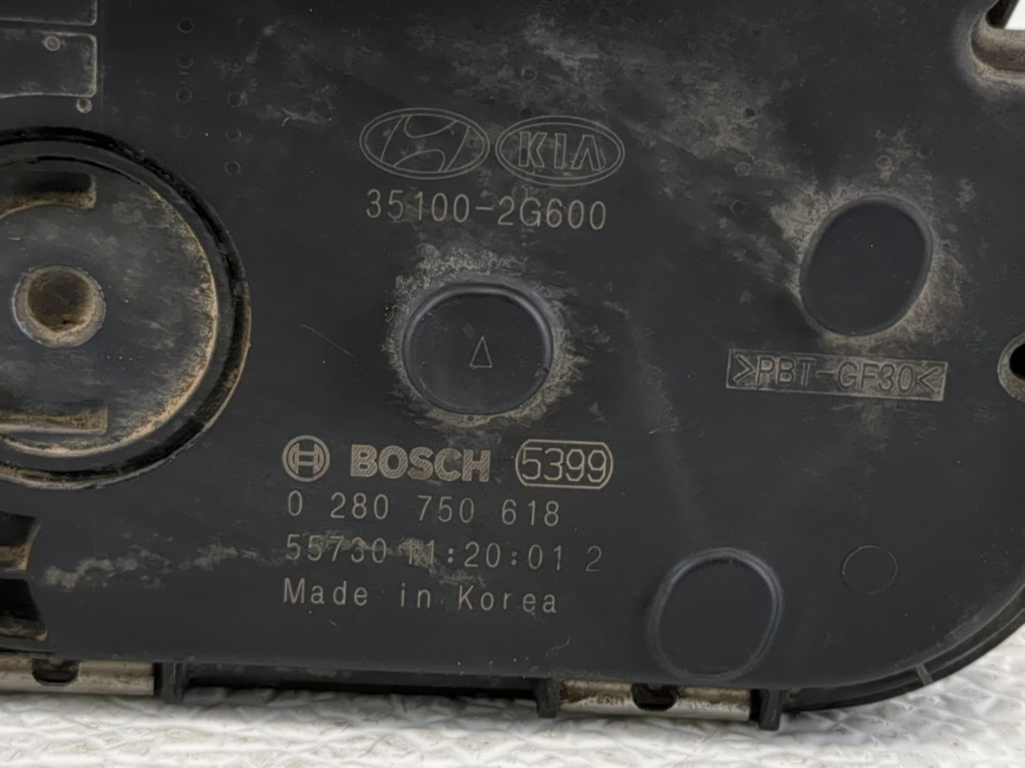 2015-2019 Hyundai Sonata Throttle Body P/N:35100-2G600 Fits Fits 2015 2016 2017 2018 2019 2020 2021 OEM Used Auto Parts - Oe