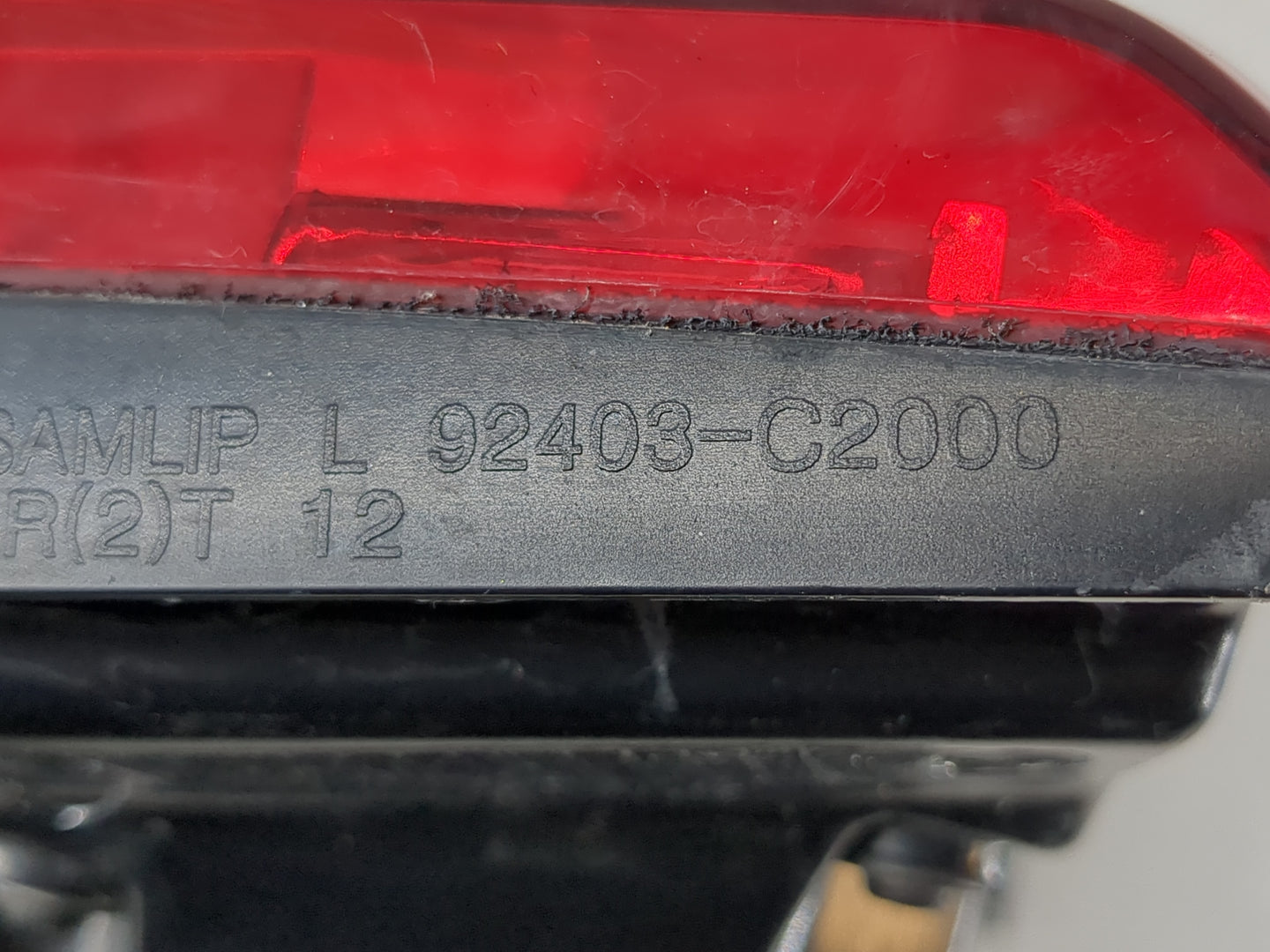2015-2017 Hyundai Sonata Tail Light Assembly Passenger Right OEM P/N:92403-C2000 Fits Fits 2015 2016 2017 OEM Used Auto Part