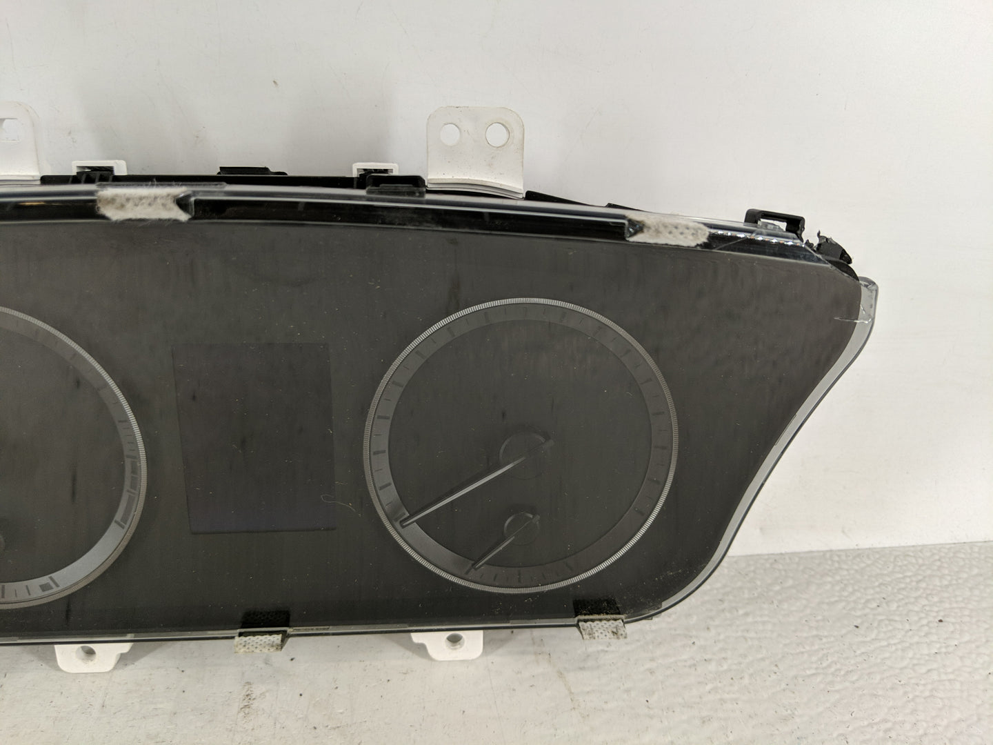 2016-2017 Hyundai Sonata Instrument Cluster Speedometer Gauges P/N:94001-C2200 Fits Fits 2016 2017 OEM Used Auto Parts - Oem