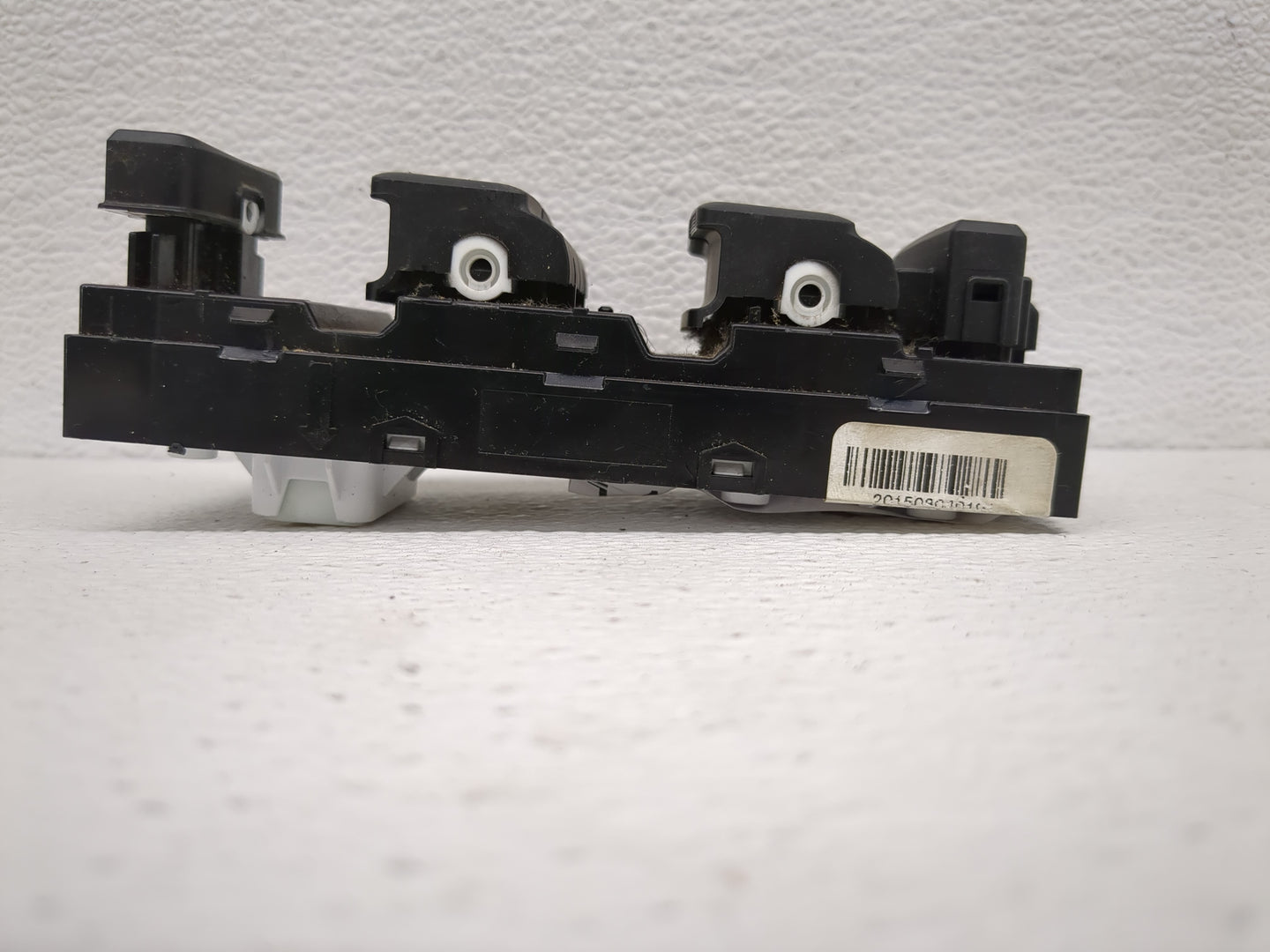 2015-2019 Hyundai Sonata Master Power Window Switch Replacement Driver Side Left P/N:93570-C1000 Fits OEM Used Auto Parts - 