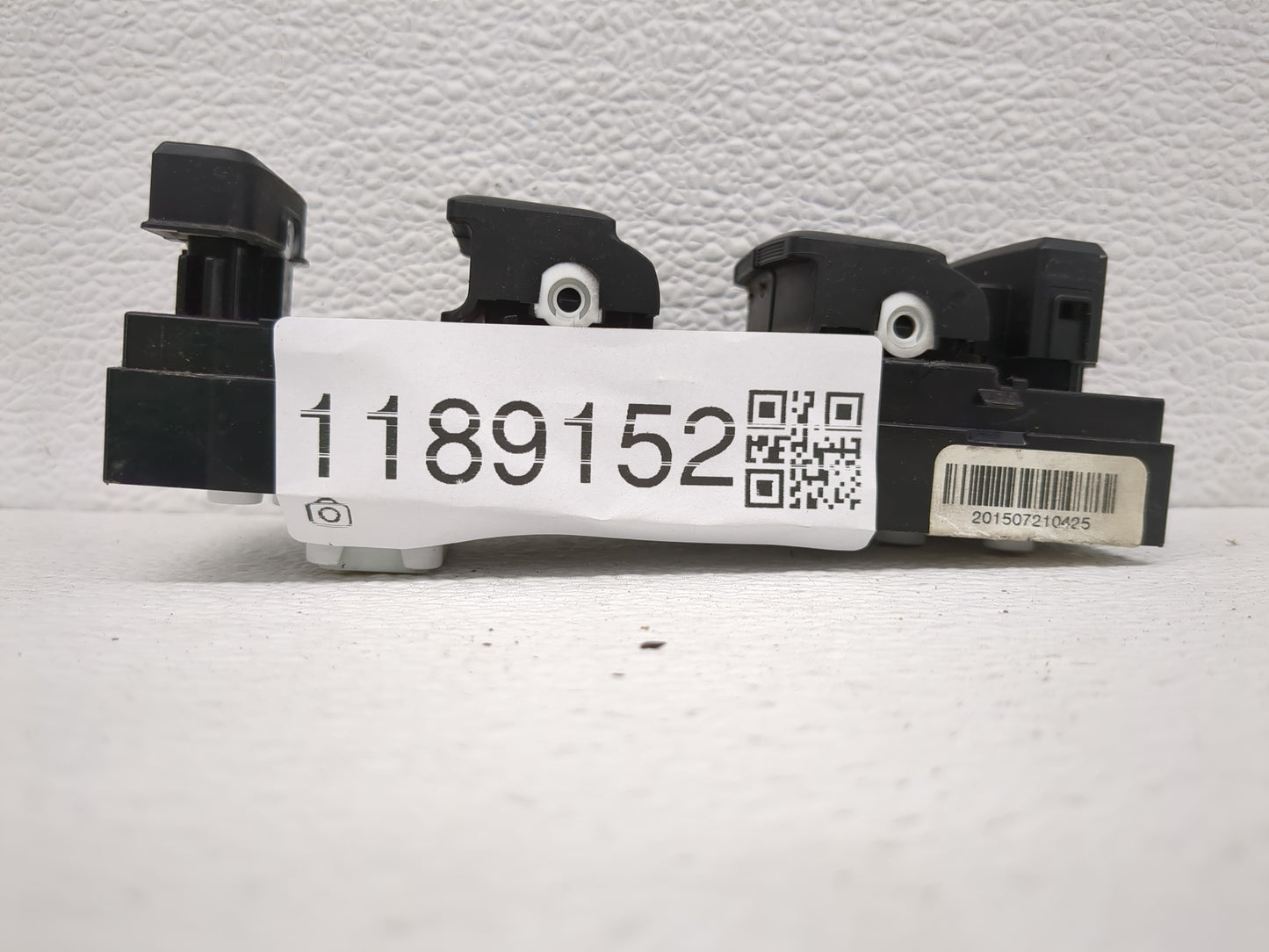 2015-2019 Hyundai Sonata Master Power Window Switch Replacement Driver Side Left P/N:93570-C1000 Fits OEM Used Auto Parts - 