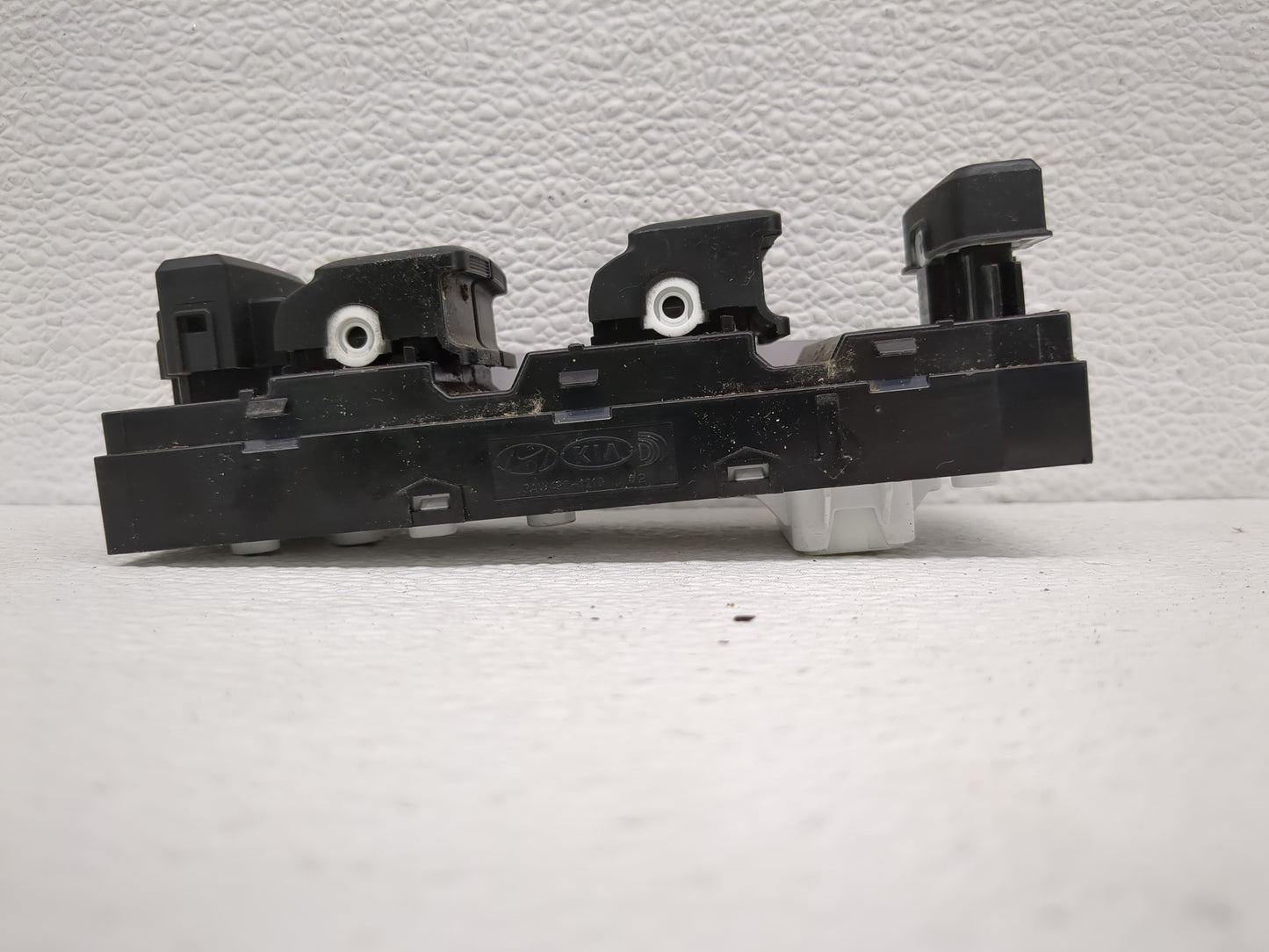 2015-2019 Hyundai Sonata Master Power Window Switch Replacement Driver Side Left P/N:93570-C1000 Fits OEM Used Auto Parts - 