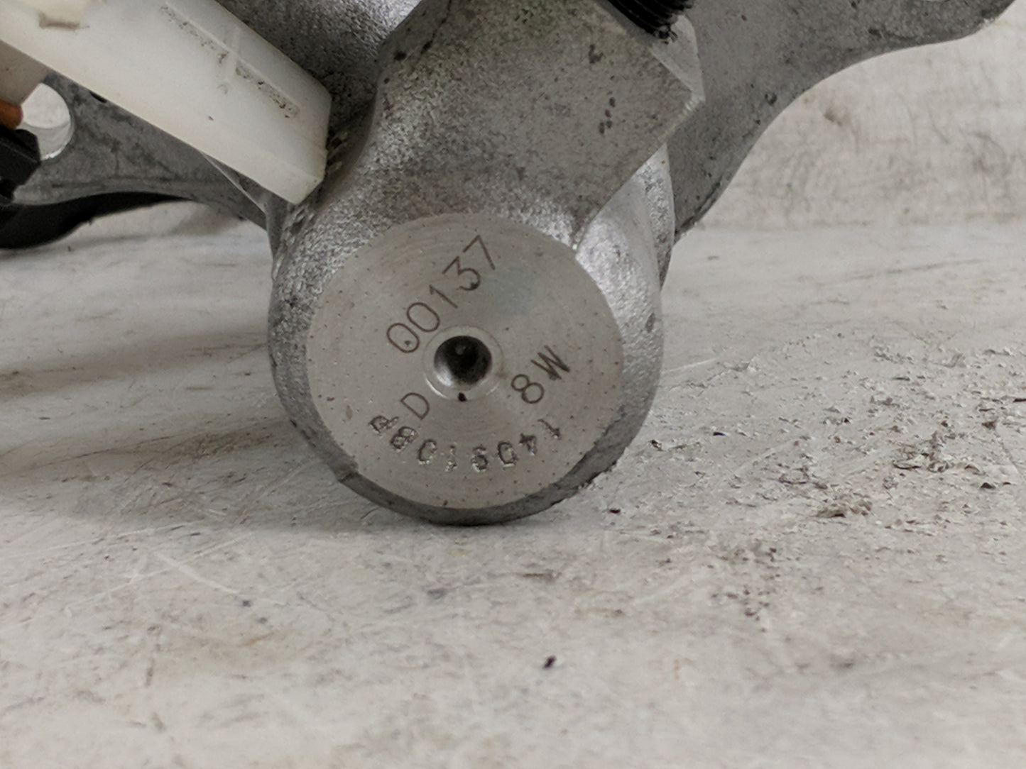 2015-2019 Hyundai Sonata Brake Master Cylinder - Oemusedautoparts1.com