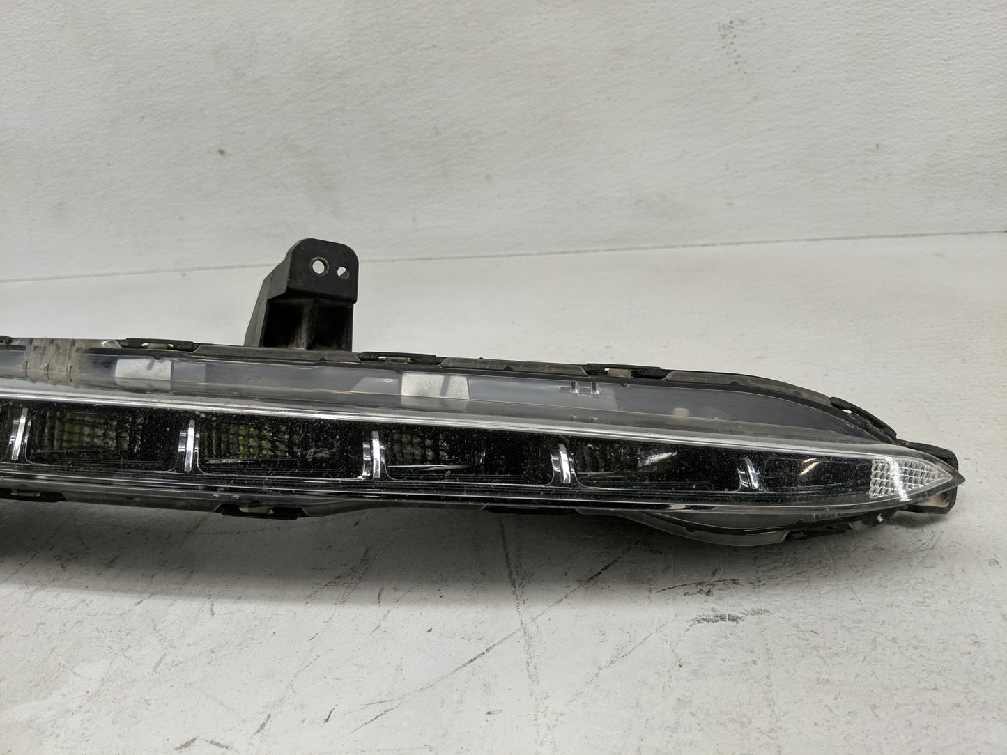 Hyundai Sonata Driver Left Oem Head Light Headlight Lamp - Oemusedautoparts1.com