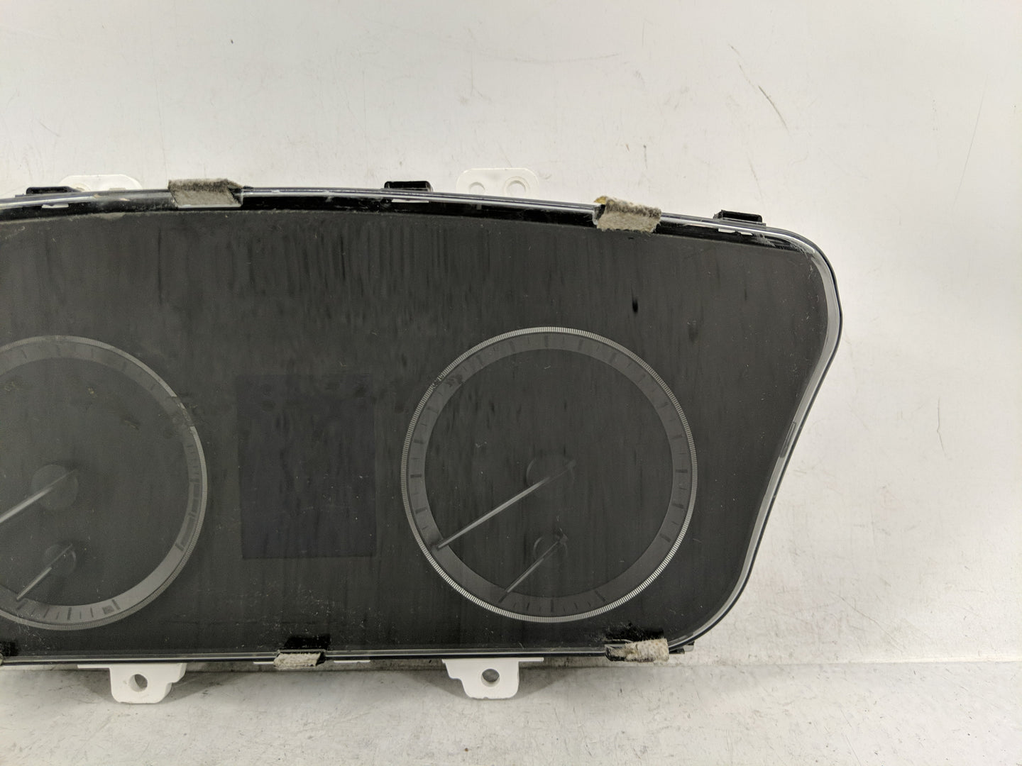 2016-2017 Hyundai Sonata Instrument Cluster Speedometer Gauges P/N:94001-C2200 Fits Fits 2016 2017 OEM Used Auto Parts - Oem