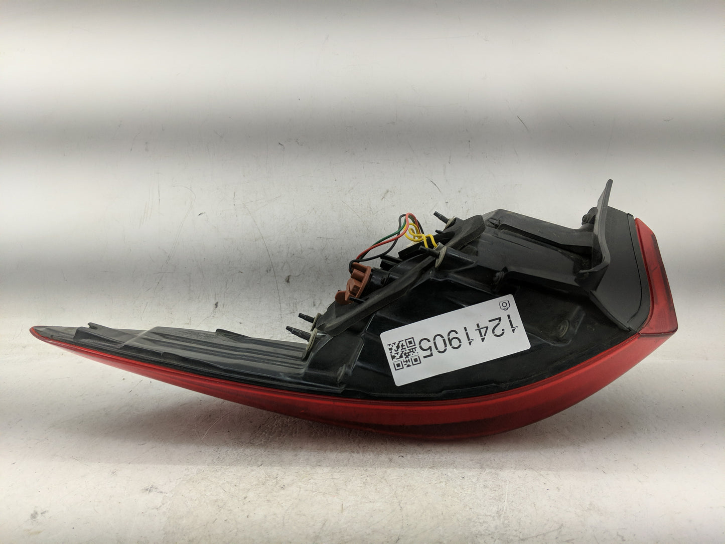 2015-2017 Hyundai Sonata Tail Light Assembly Driver Left OEM P/N:92401-C2000 Fits Fits 2015 2016 2017 OEM Used Auto Parts - 
