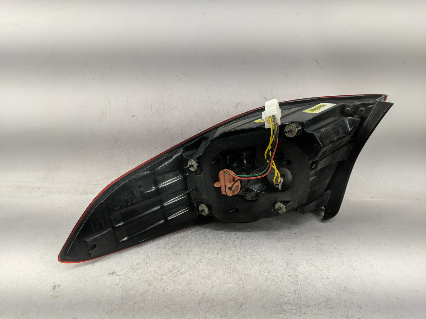 2015-2017 Hyundai Sonata Tail Light Assembly Driver Left OEM P/N:92401-C2000 Fits Fits 2015 2016 2017 OEM Used Auto Parts - 