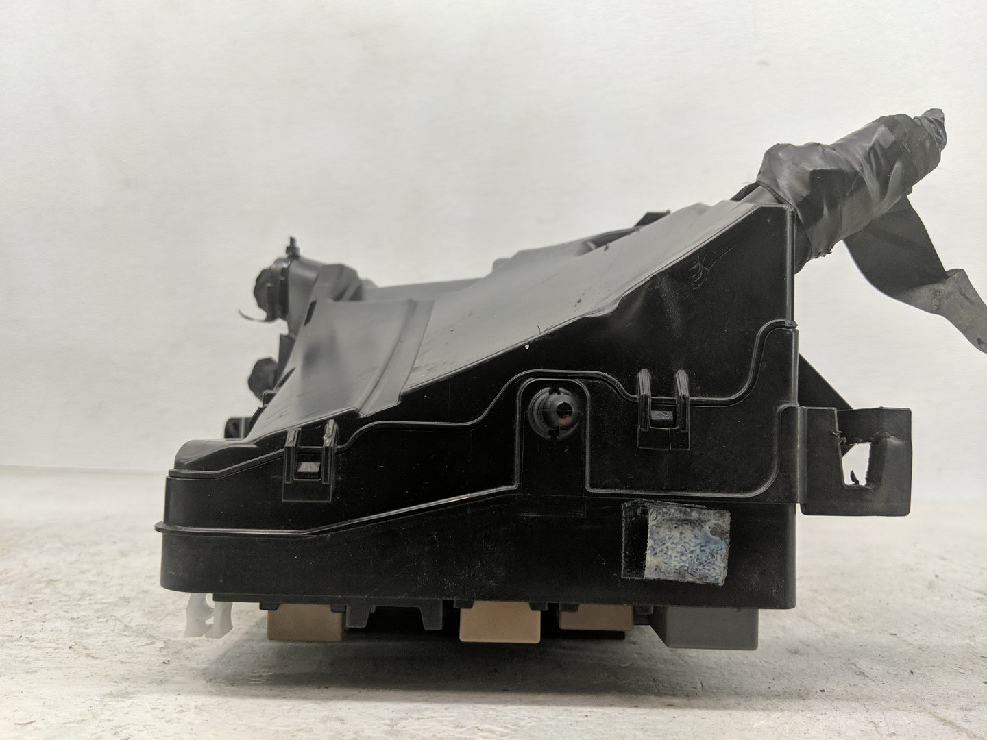 2016-2017 Hyundai Sonata Fusebox Fuse Box Panel Relay Module P/N:6423-0102-7-000 Fits Fits 2016 2017 OEM Used Auto Parts - O