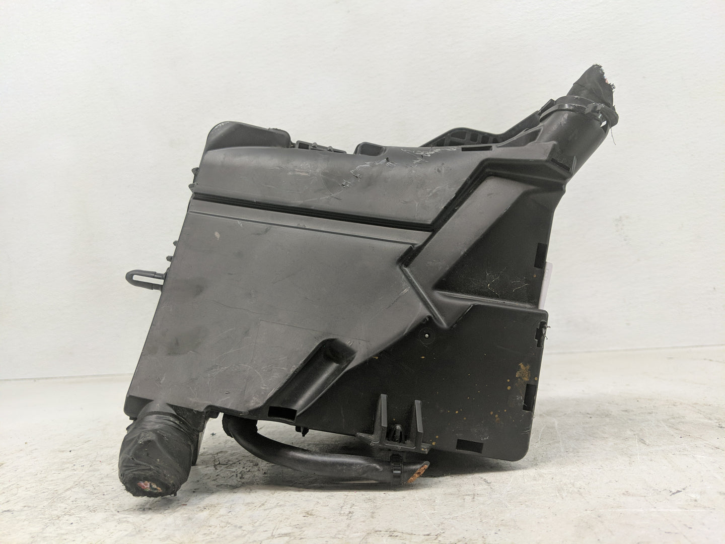 2016-2017 Hyundai Sonata Fusebox Fuse Box Panel Relay Module P/N:6423-0102-7-000 Fits Fits 2016 2017 OEM Used Auto Parts - O